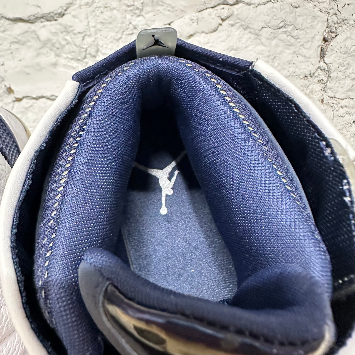 Air Jordan 16 Midnight Navy (2016) Sz 9.5