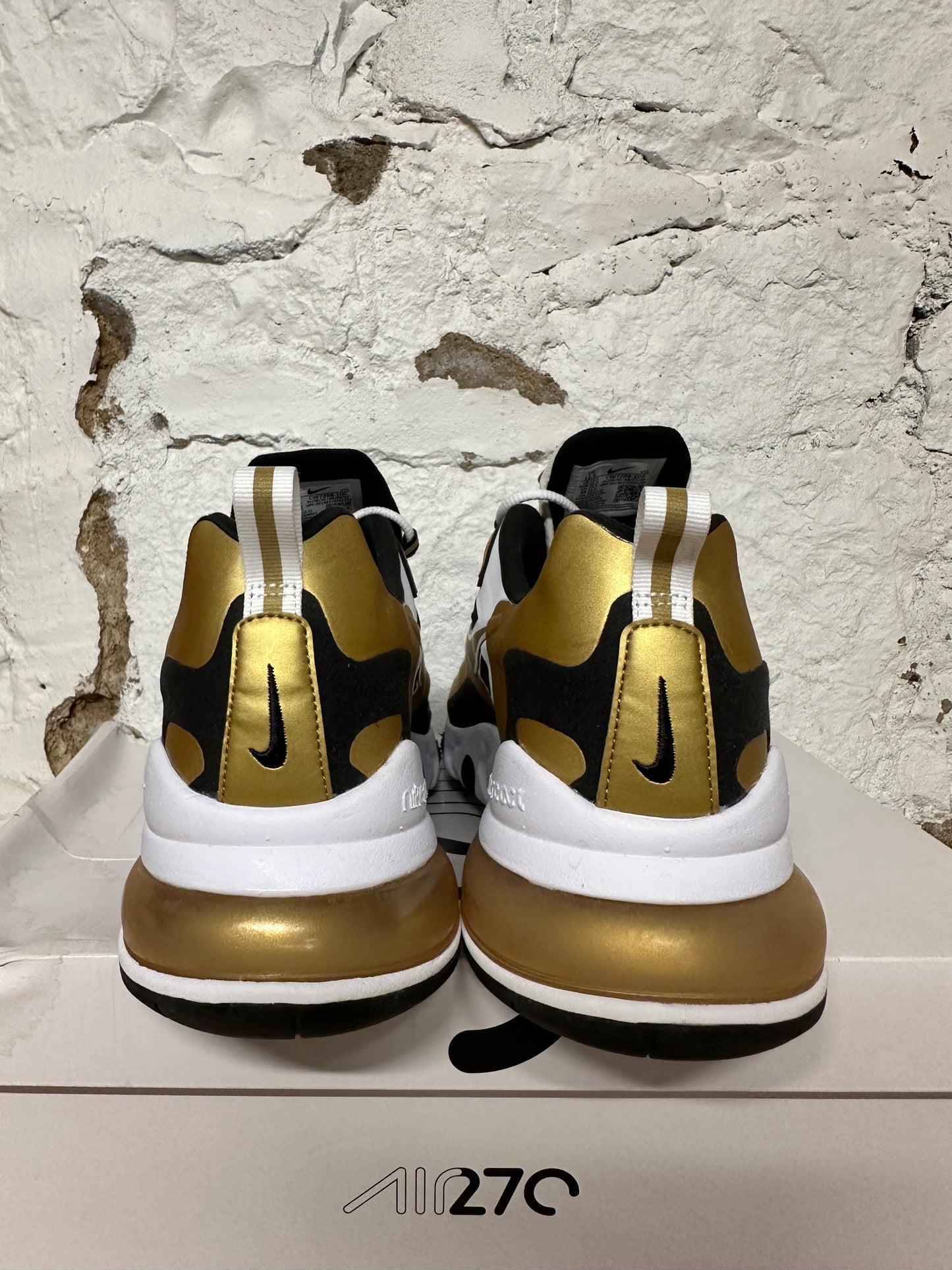 Nike Air Max 270 React Metallic Gold Sz 11.5 DS