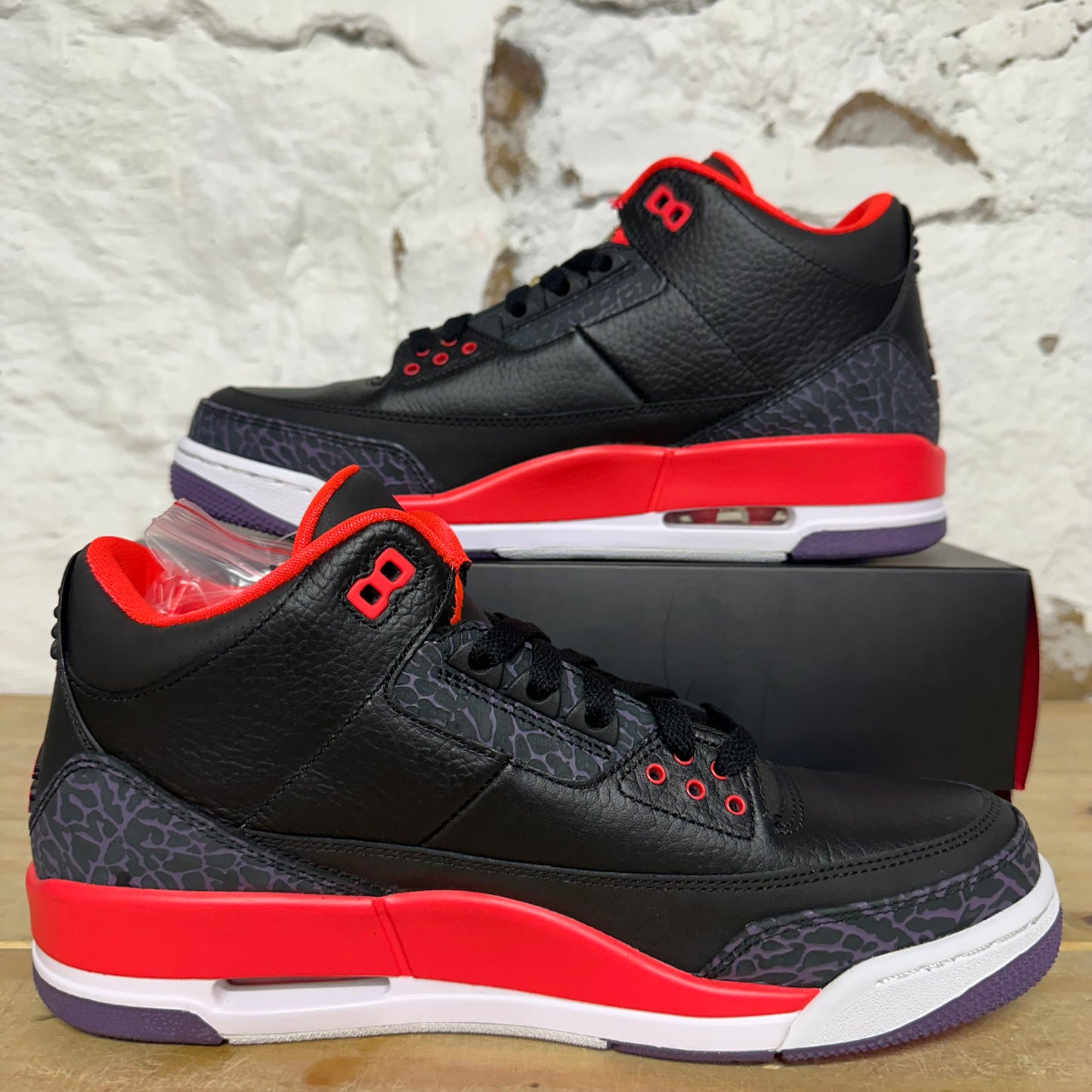 Air Jordan 3 Crimson Sz 10 DS
