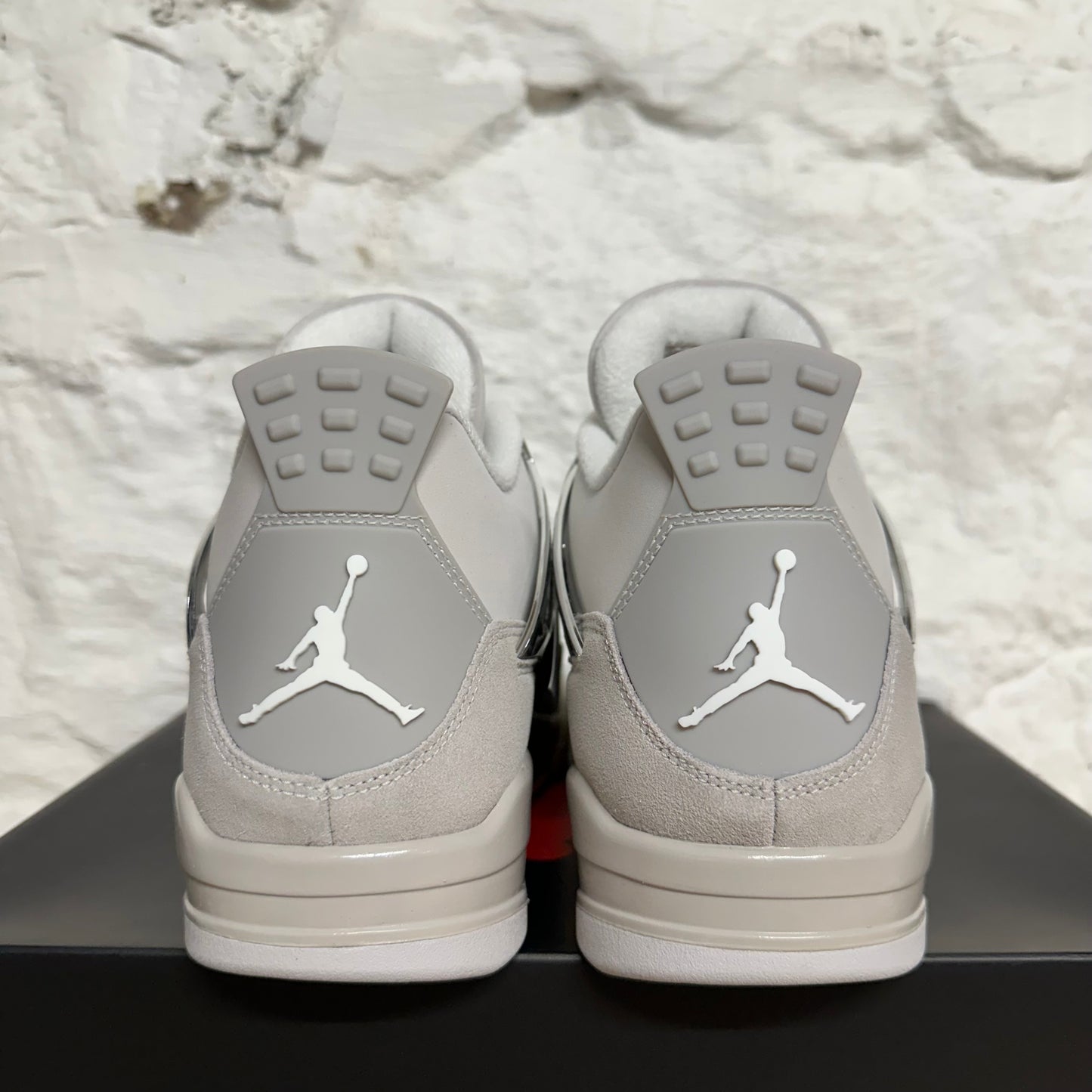 Air Jordan 4 Frozen Moments Sz 10.5 (12W) DS
