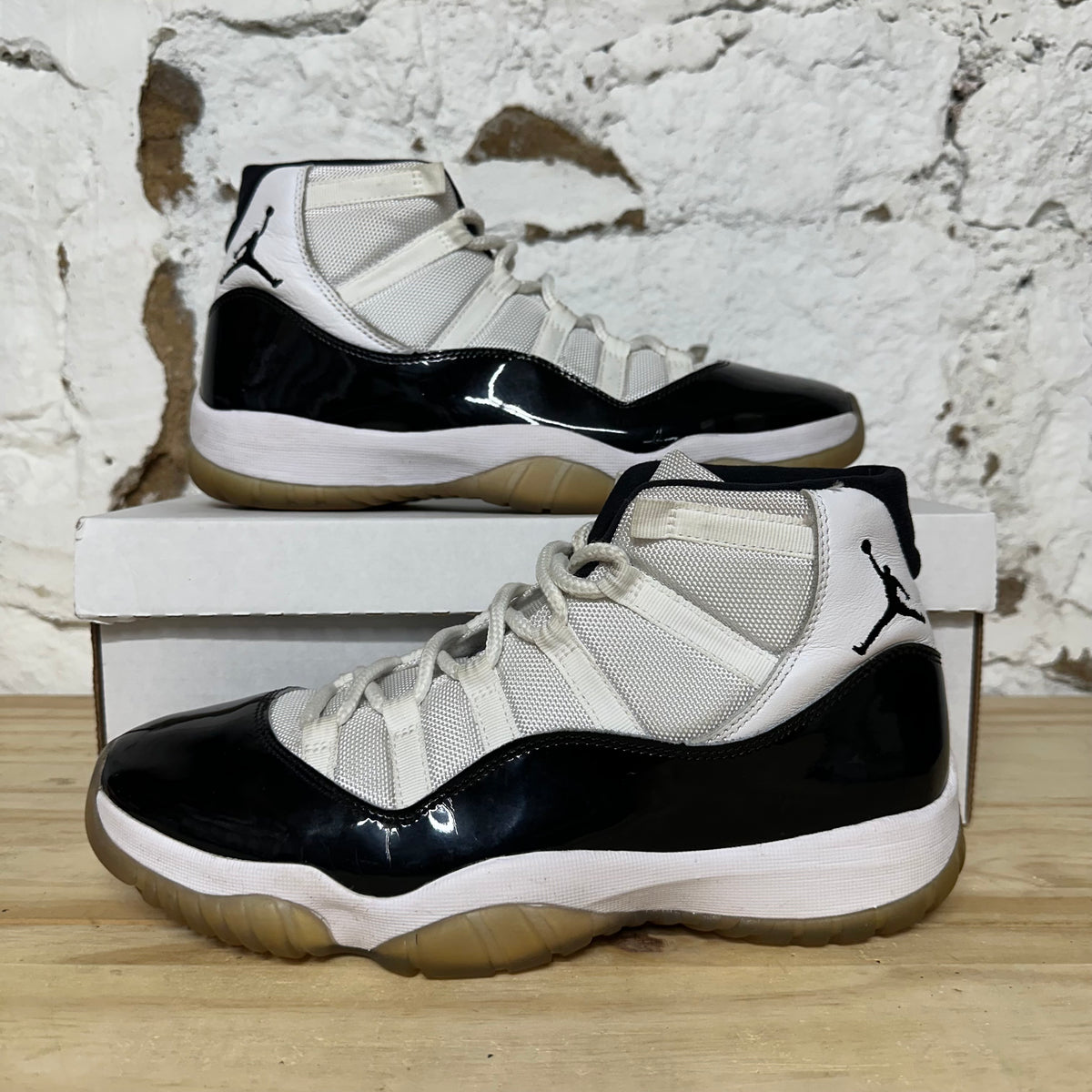 Air Jordan 11 High Concord Sz 10