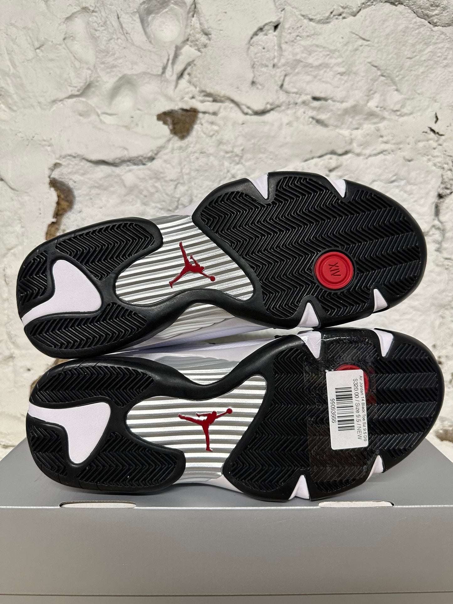 Air Jordan 14 Black Toe Sz 9.5 DS