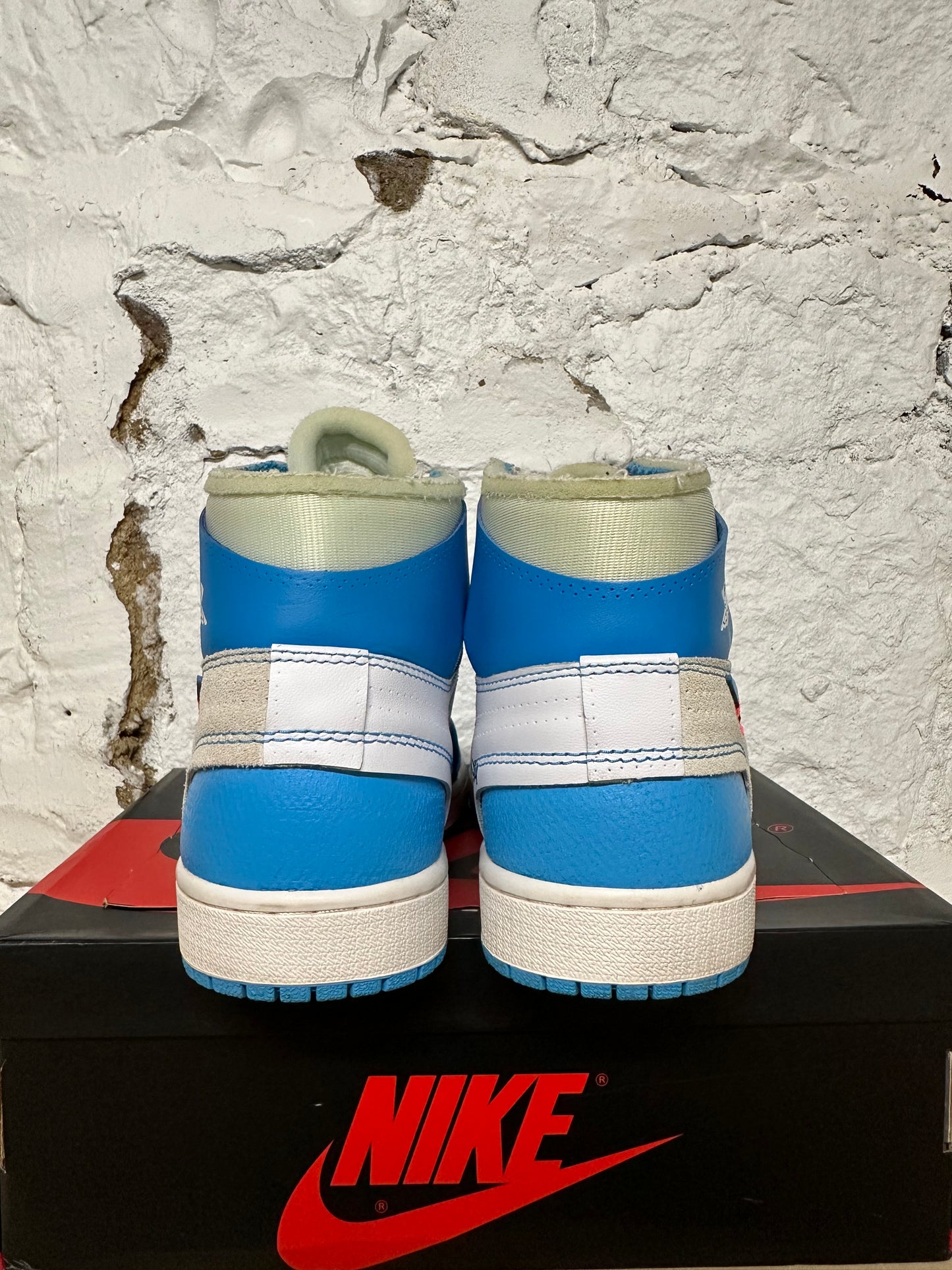 Air Jordan 1 Off White UNC Sz 9