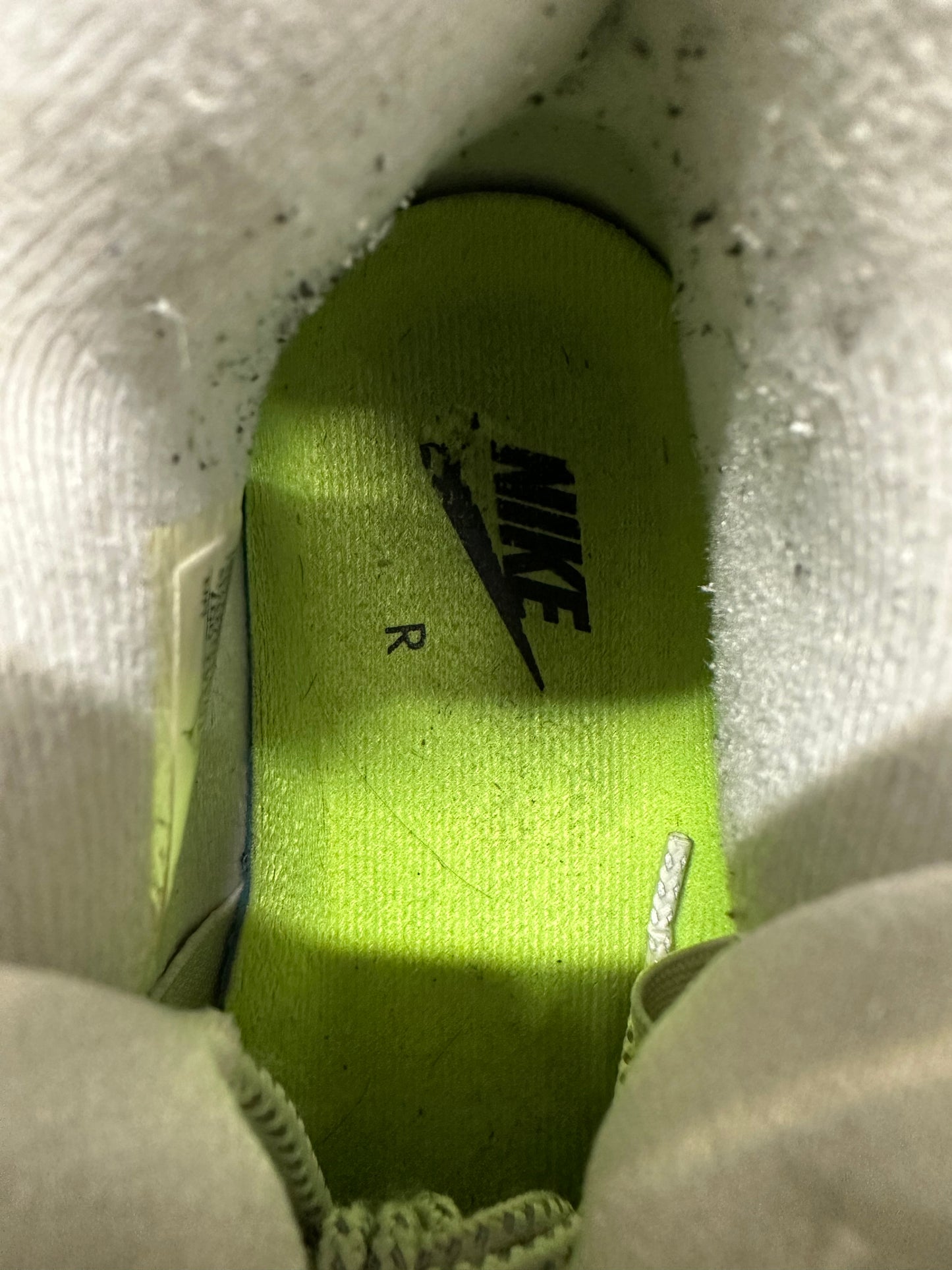 Air Jordan 4 Neon 95 Sz 9