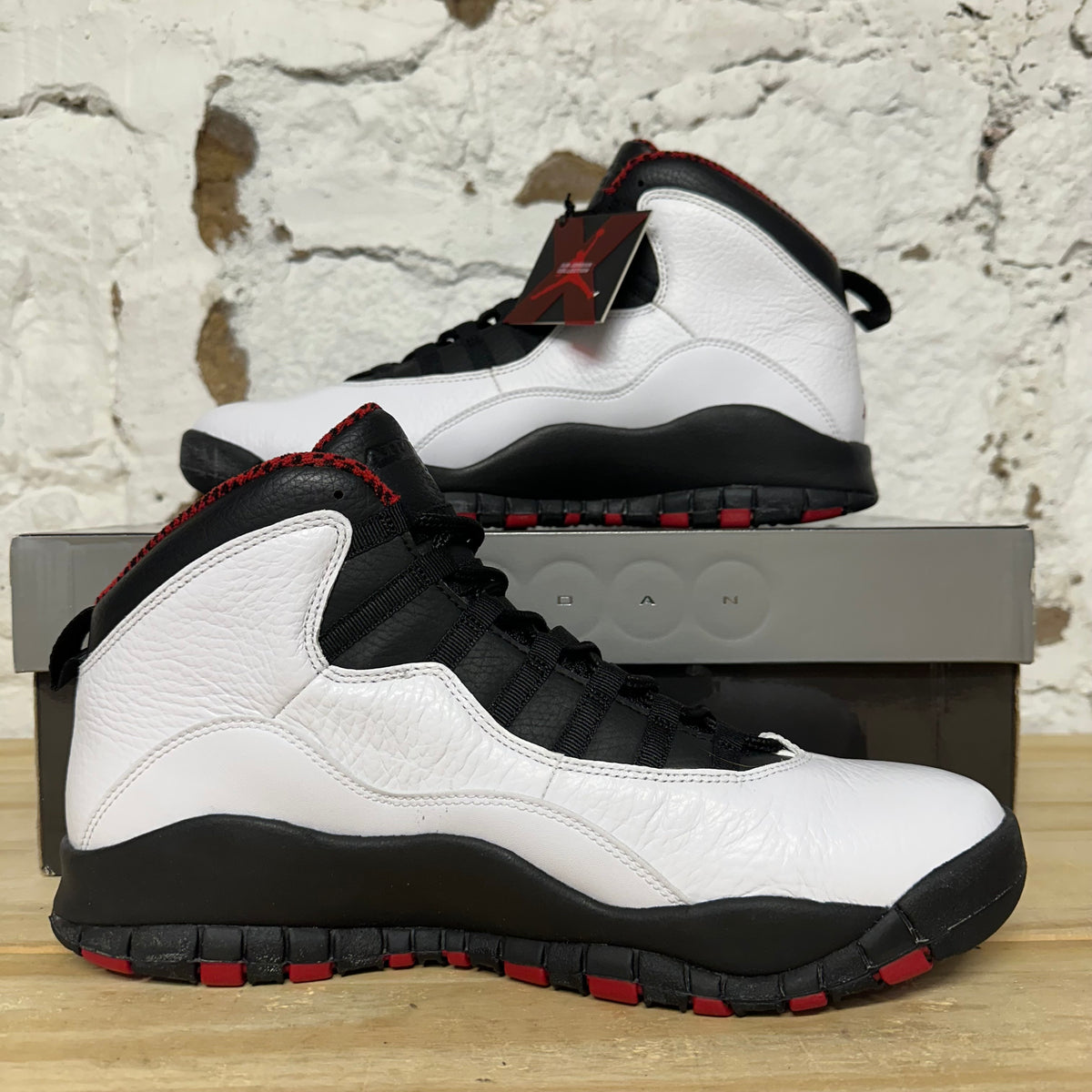 Air Jordan 10 Chicago Bulls (2012) Sz 11 DS