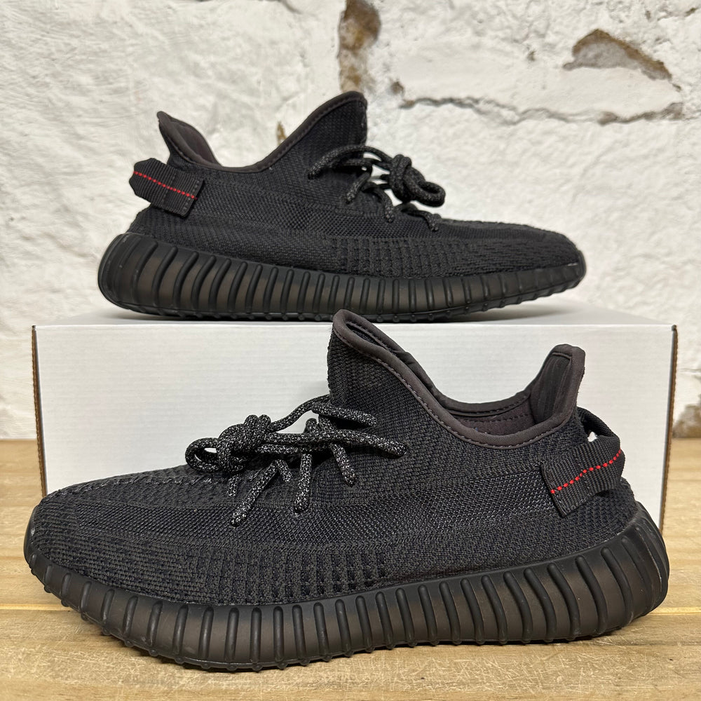 Yeezy 350 V2 Black (Non-Reflective) Sz 9