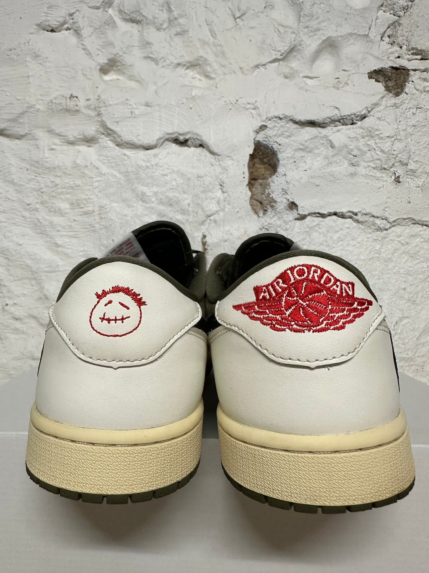 Air Jordan 1 Low Travis Scott Medium Olive Sz 11