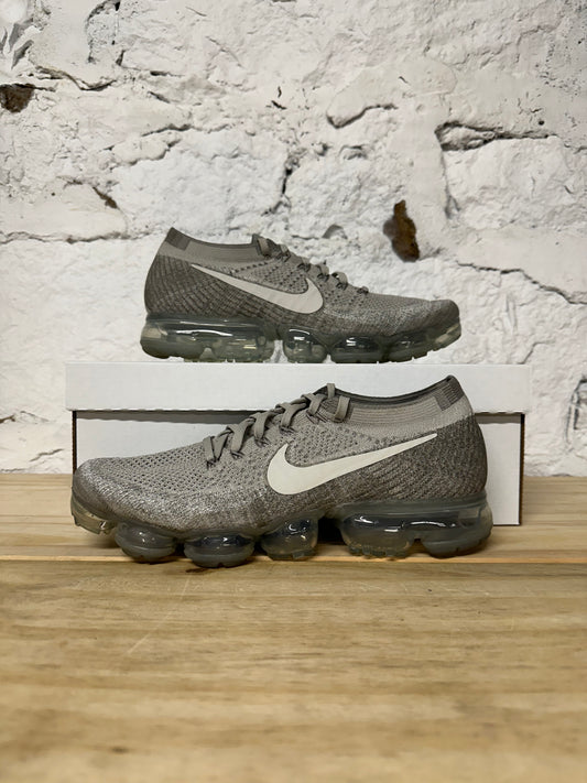 Nike Vapormax Pale Grey Sz 10