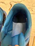 Yeezy 700 Bright Blue Sz 9