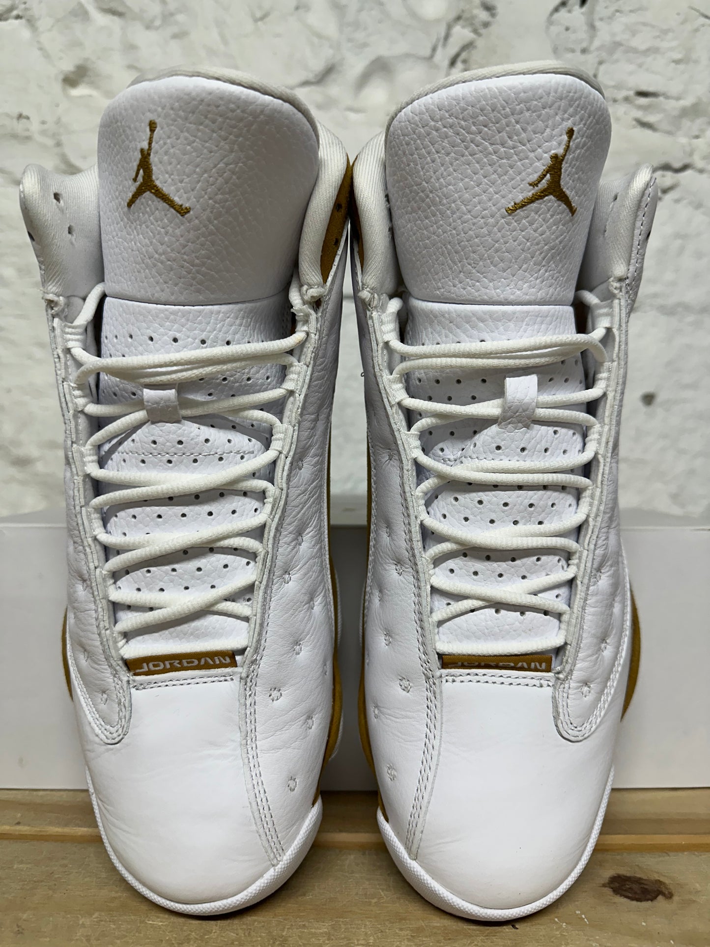 Air Jordan 13 Wheat Sz 11