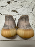 Yeezy 350  V2Synth Sz 7