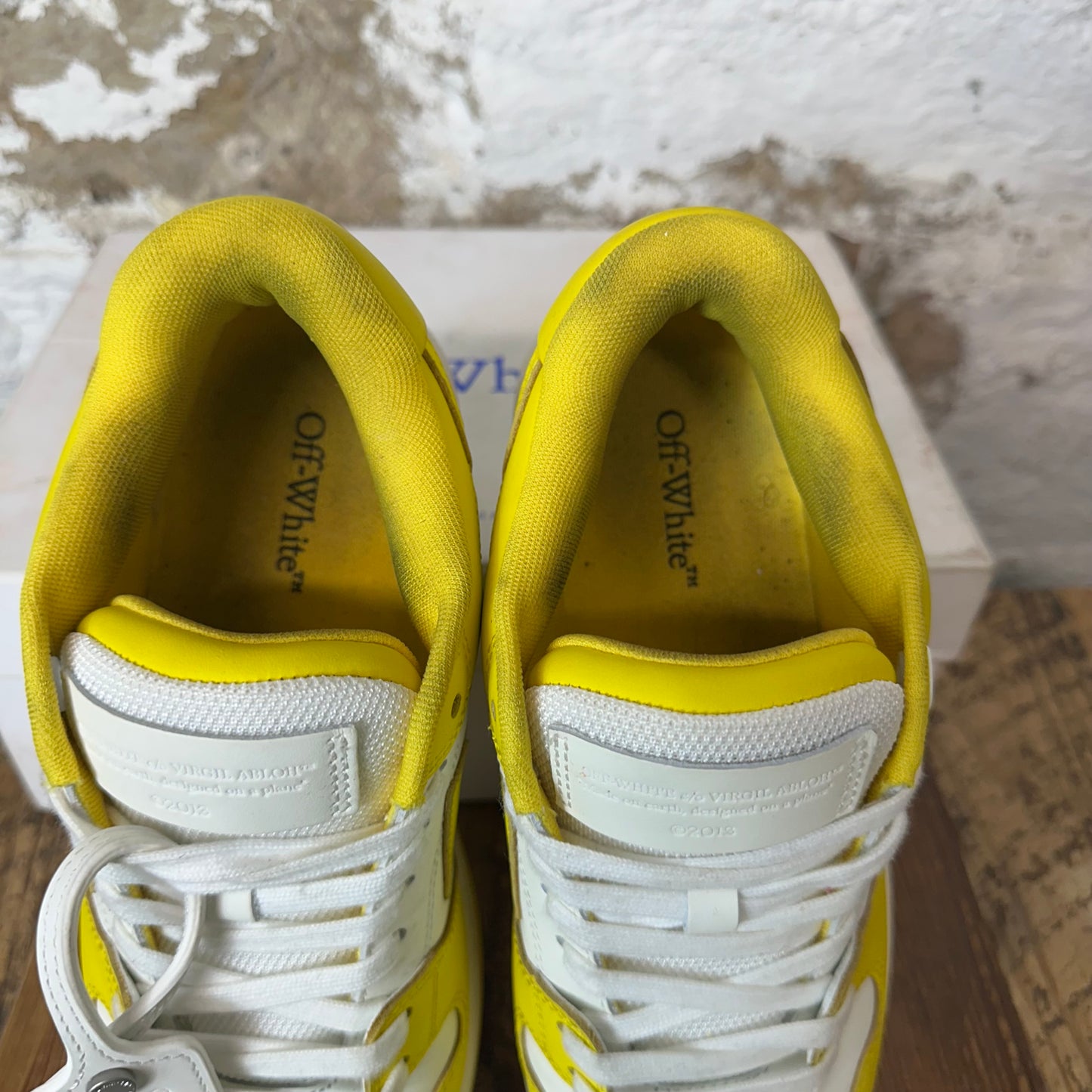 Off-White Out Of Office Yellow White Sneaker Sz 7 (40)