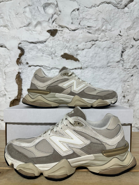 New Balance 9060 Oatmeal Sz 8