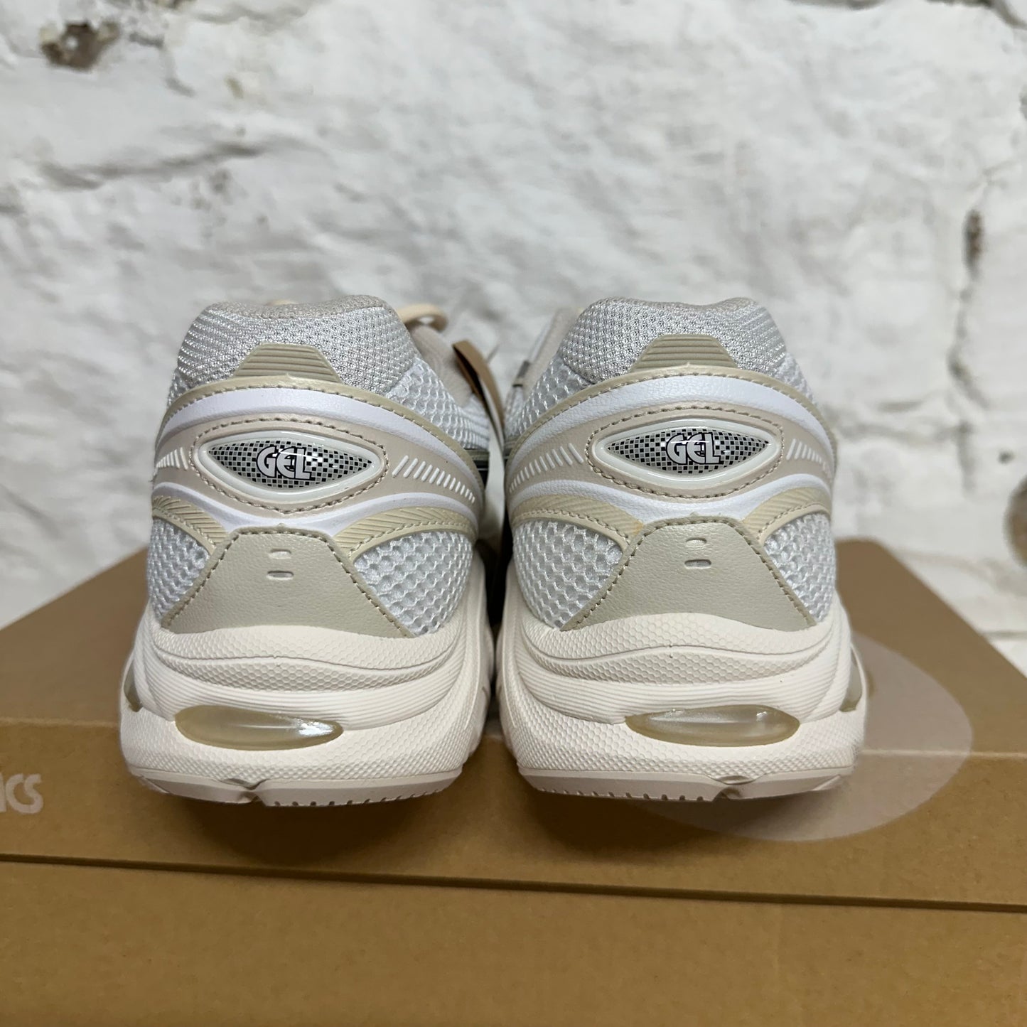 Asics GT-2160 Above the Clouds White Pure Silver Sz 8 DS