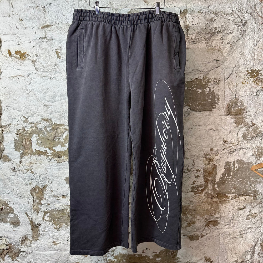 GV Gallery Aged Black Script Sweatpants Sz L