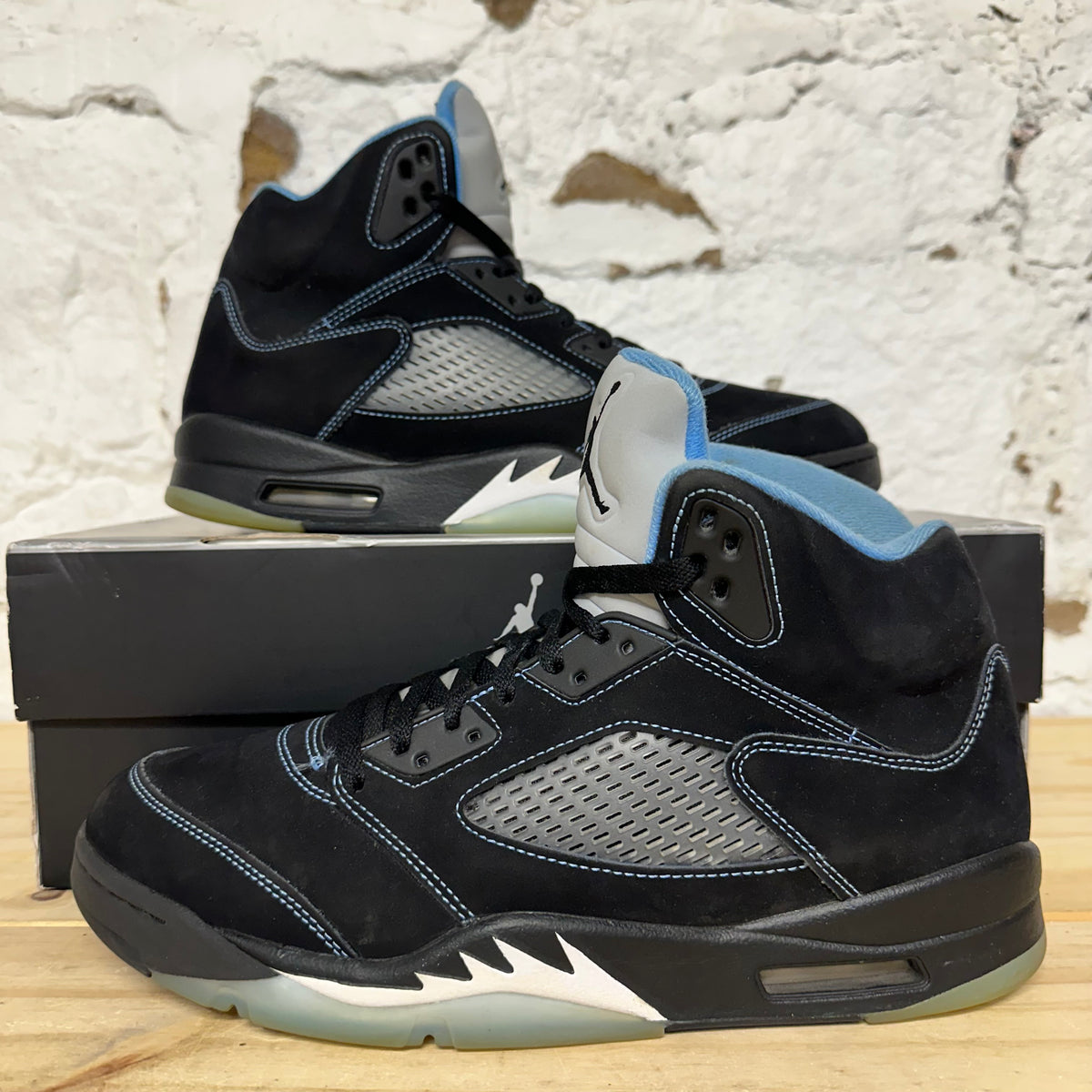 Air Jordan 5 Black University Blue (2026) Sz 11