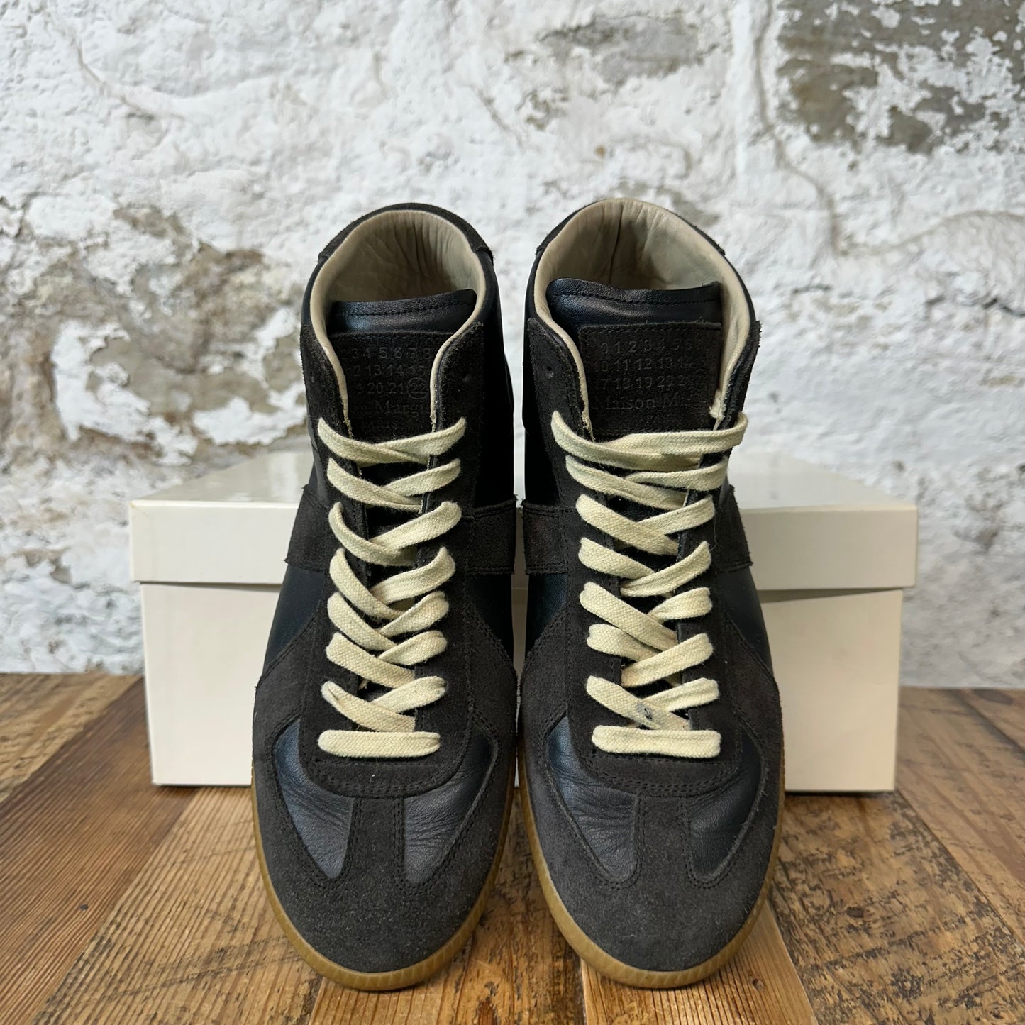 Maison Margiela Replica High Black Sneaker Sz 7 (40)