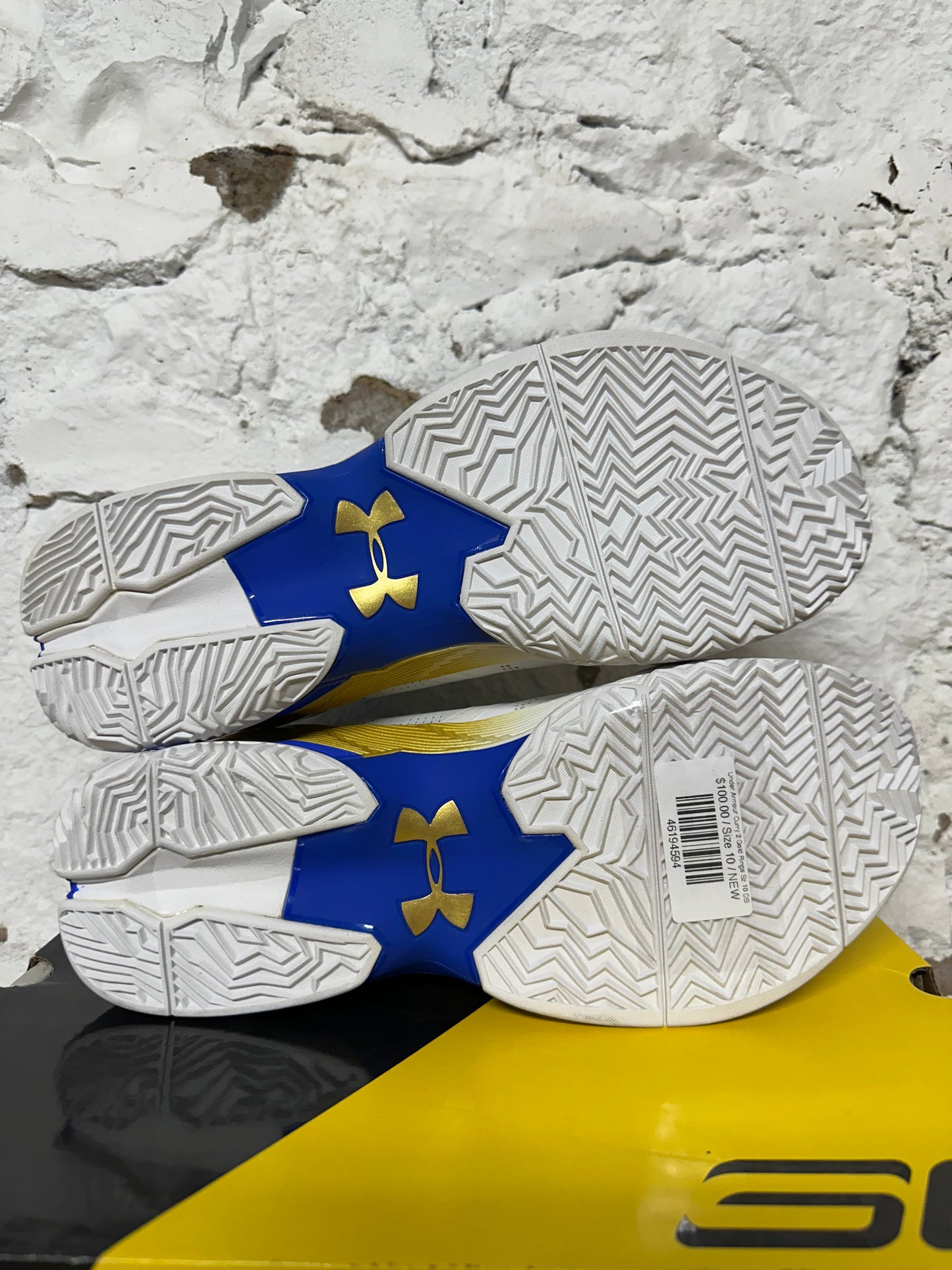 Under Armour Curry 2 Gold Rings Sz 10 DS