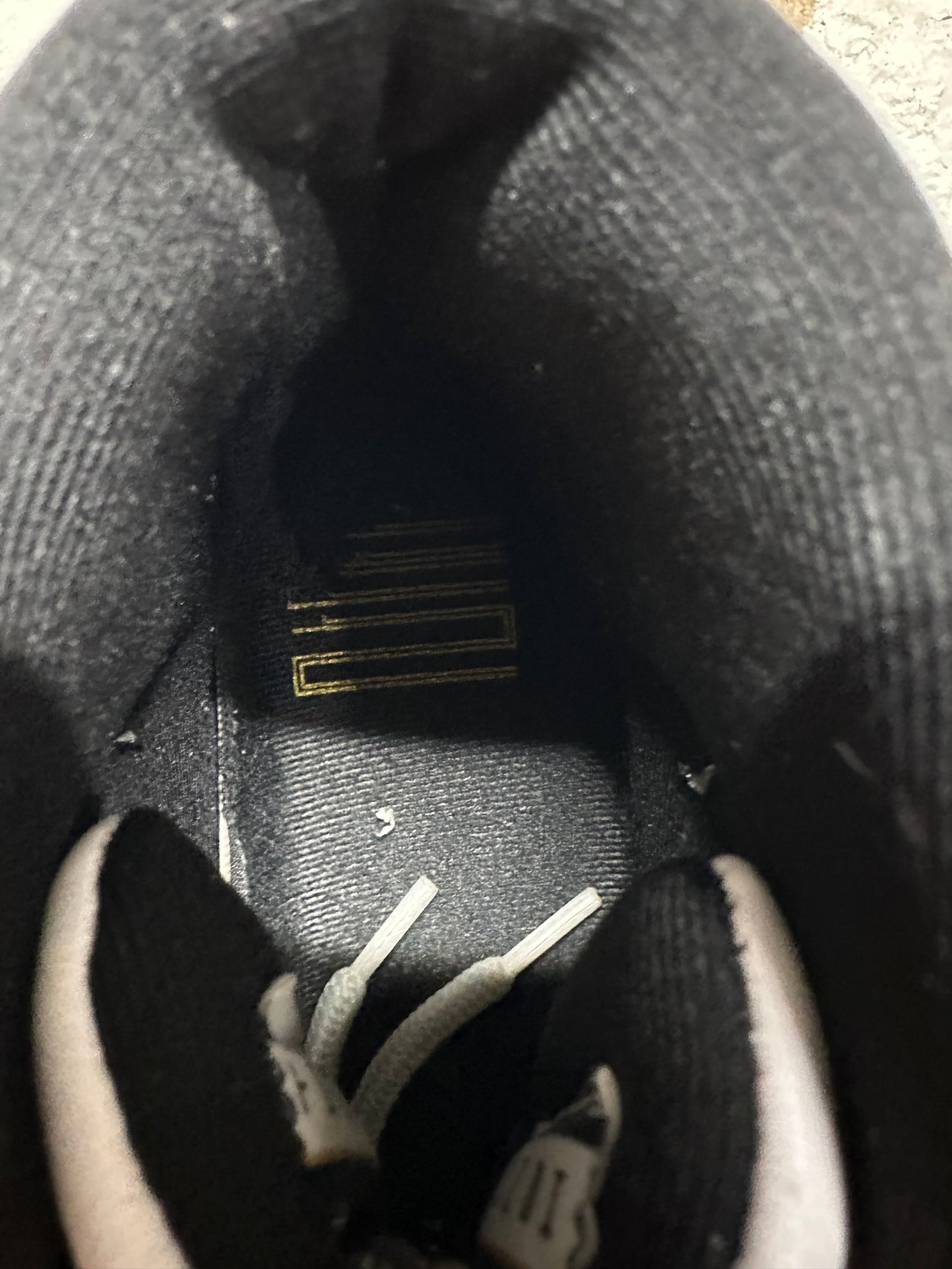 Air Jordan 11 High DMP Gratitude Sz 10.5