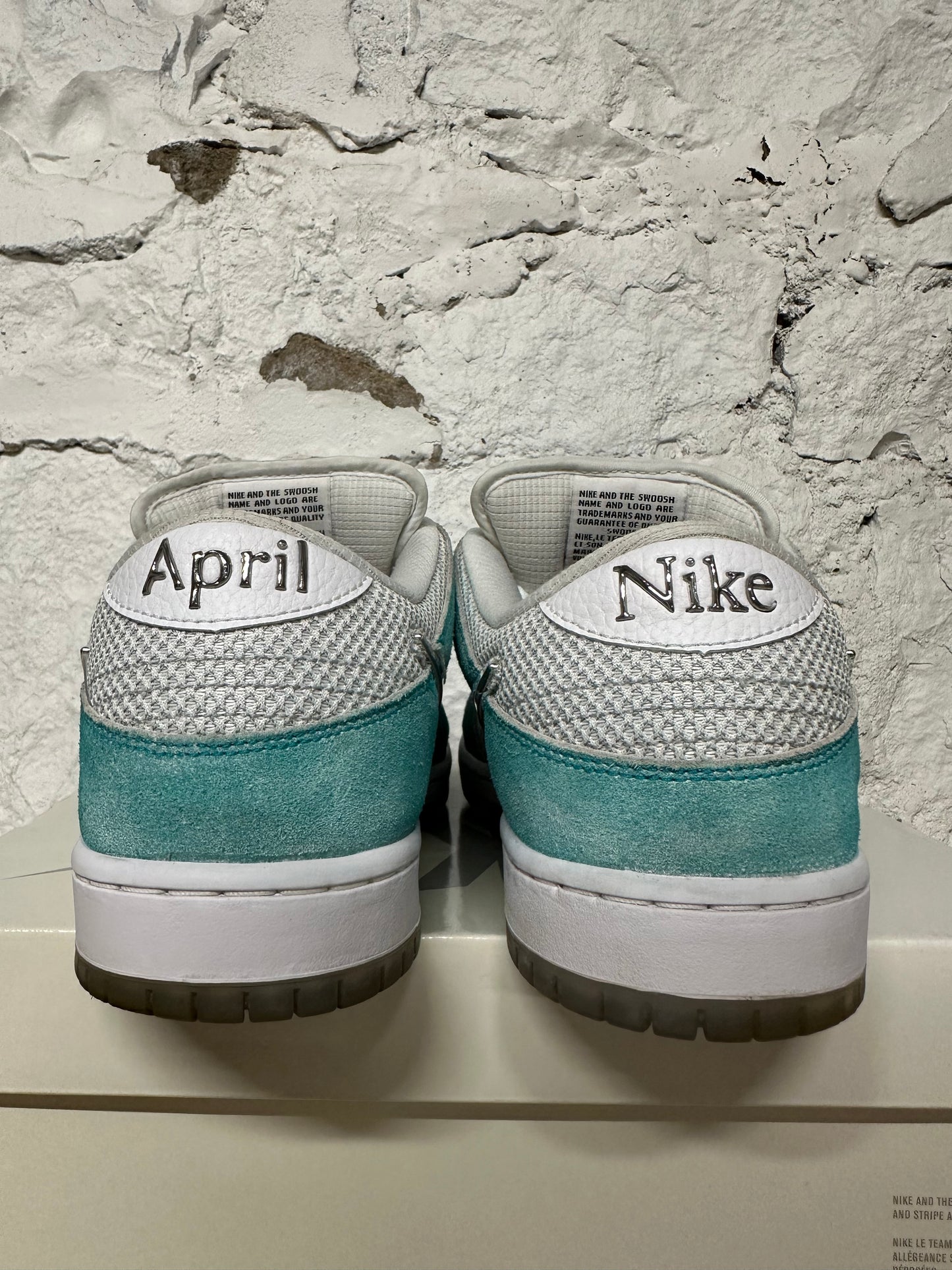 Nike SB Dunk Low April Skateboards Turbo Green Sz 11