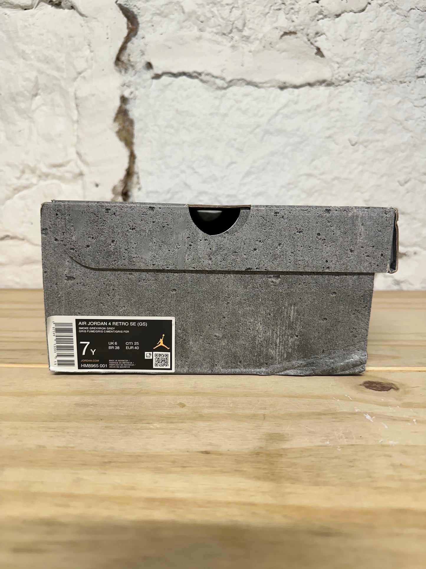 Air Jordan 4 Wet Cement Sz 7Y