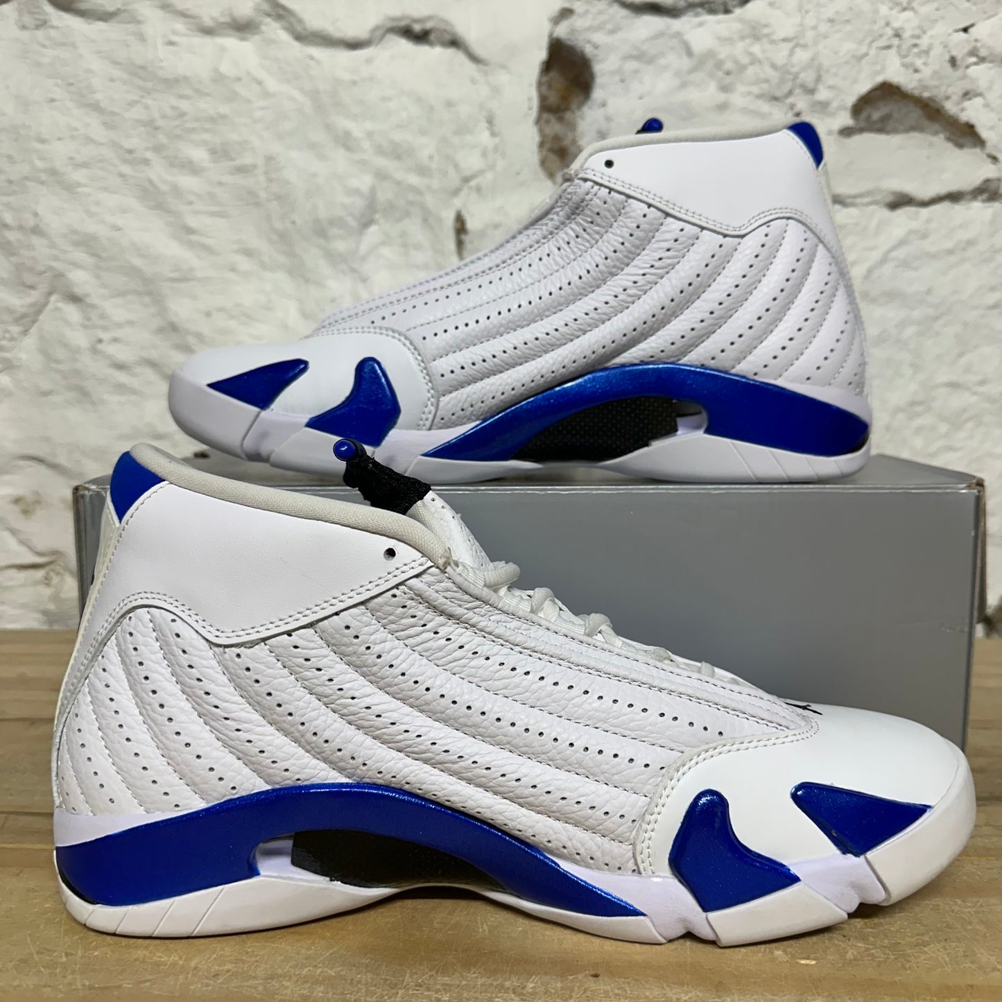 Air Jordan 14 Hyper Royal Sz 10.5 DS