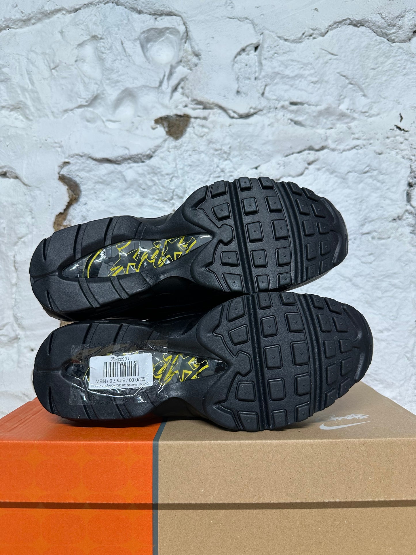 Nike Air Max 95 Corteiz Honey Sz 7.5 DS