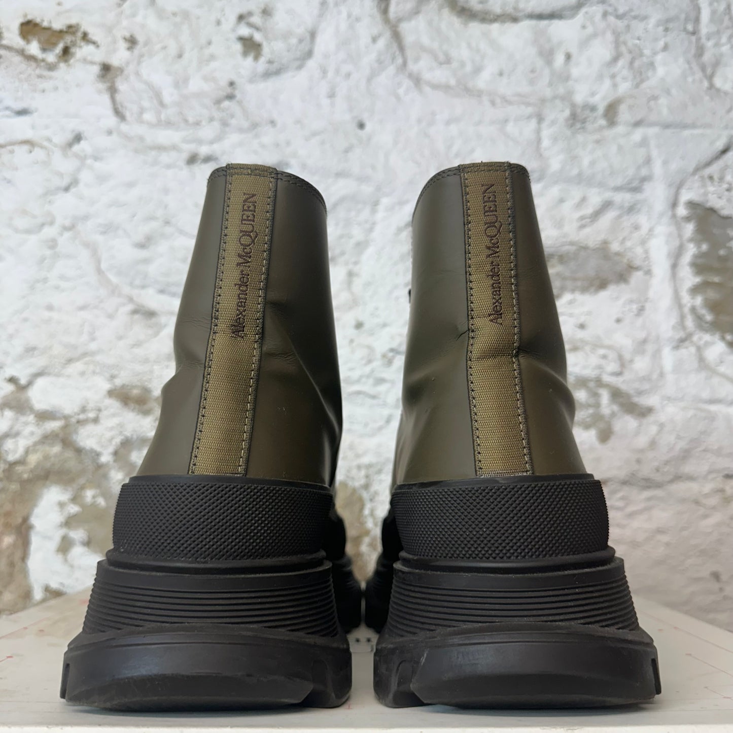 Alexander Mcqueen Olive Black Tread Boot Sz 10 (43)