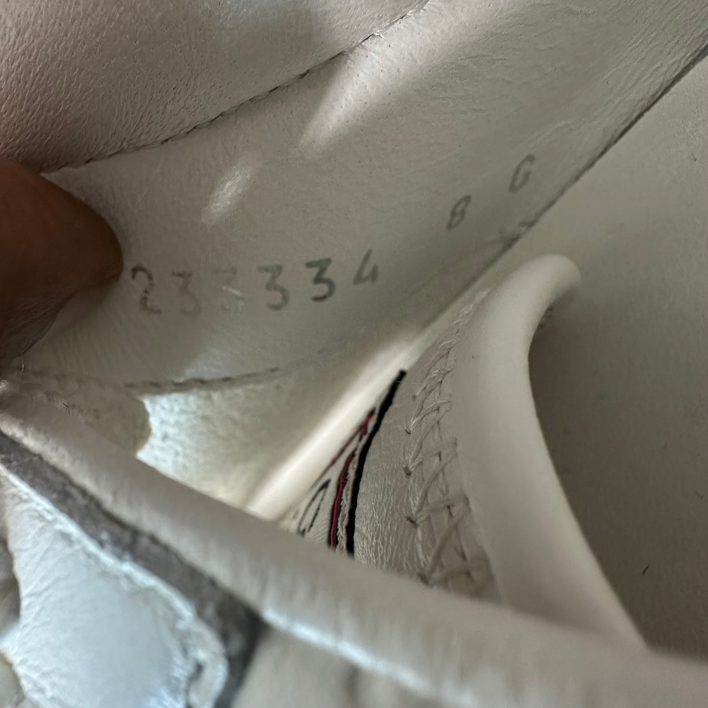 Gucci Embossed GG White Monogram Web Sneaker Sz 8