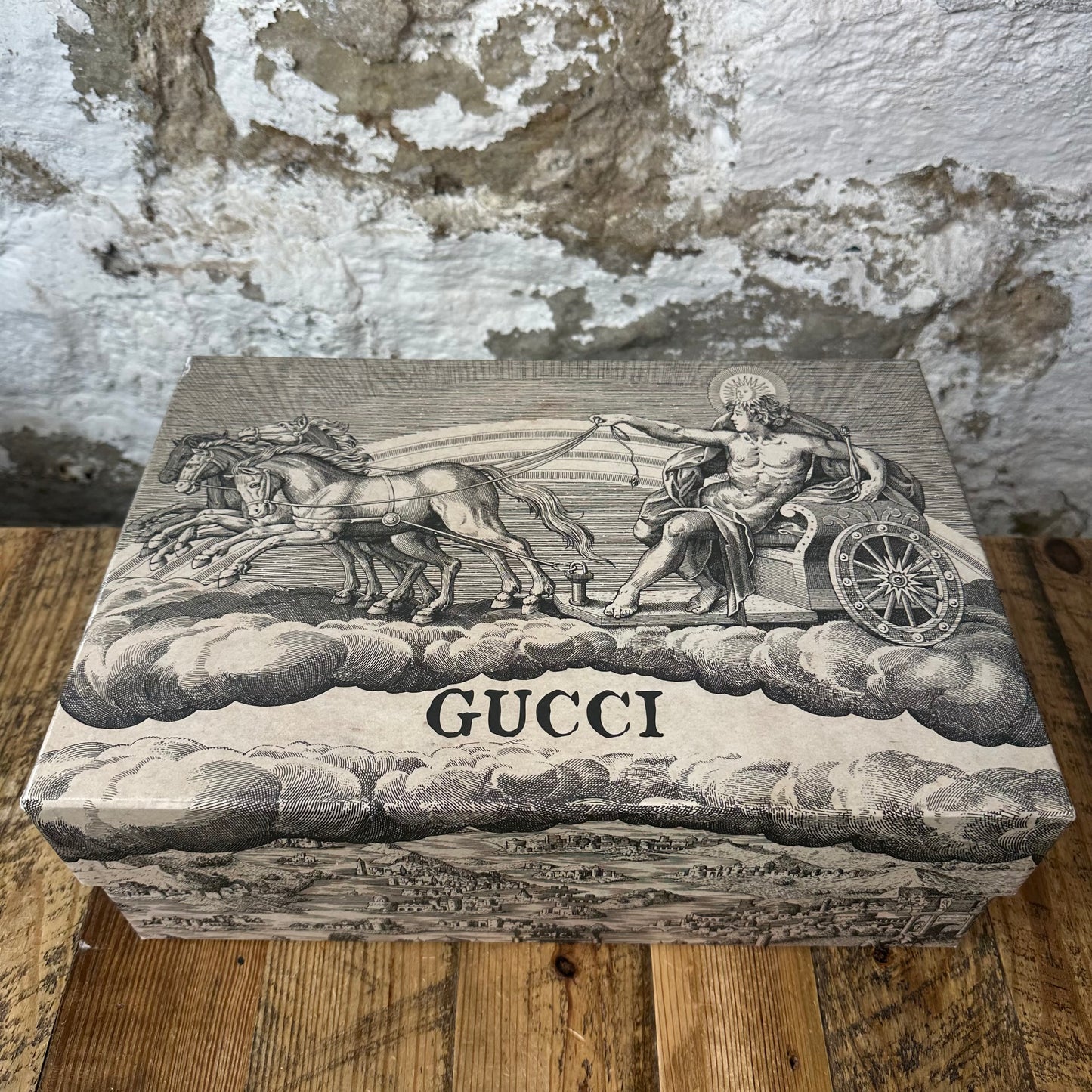 Gucci Ultrapace Green Snakeskin Gray Sneaker Sz 9.5