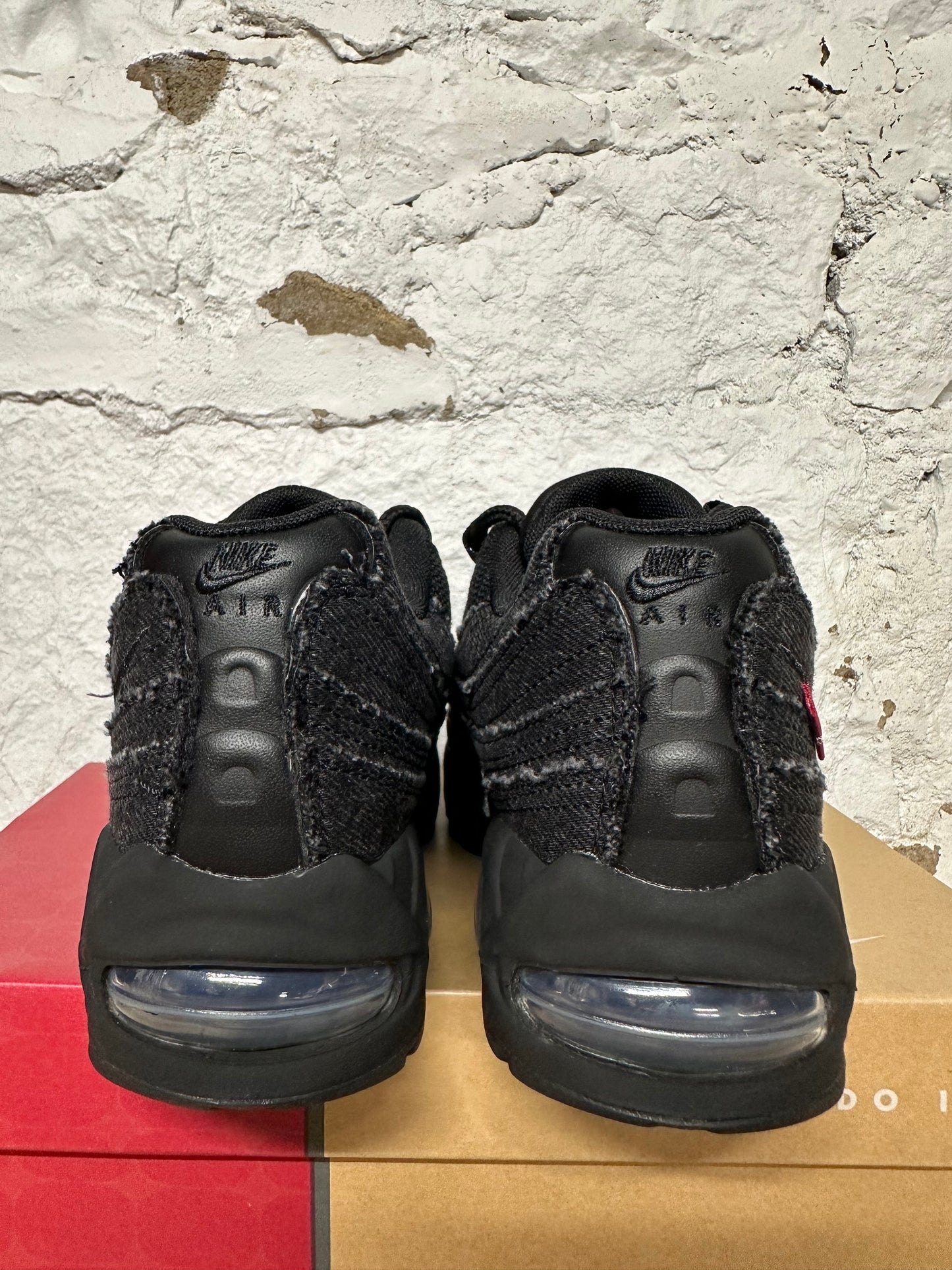 Nike Air Max 95 Levis Black Anthracite Sz 7 DS