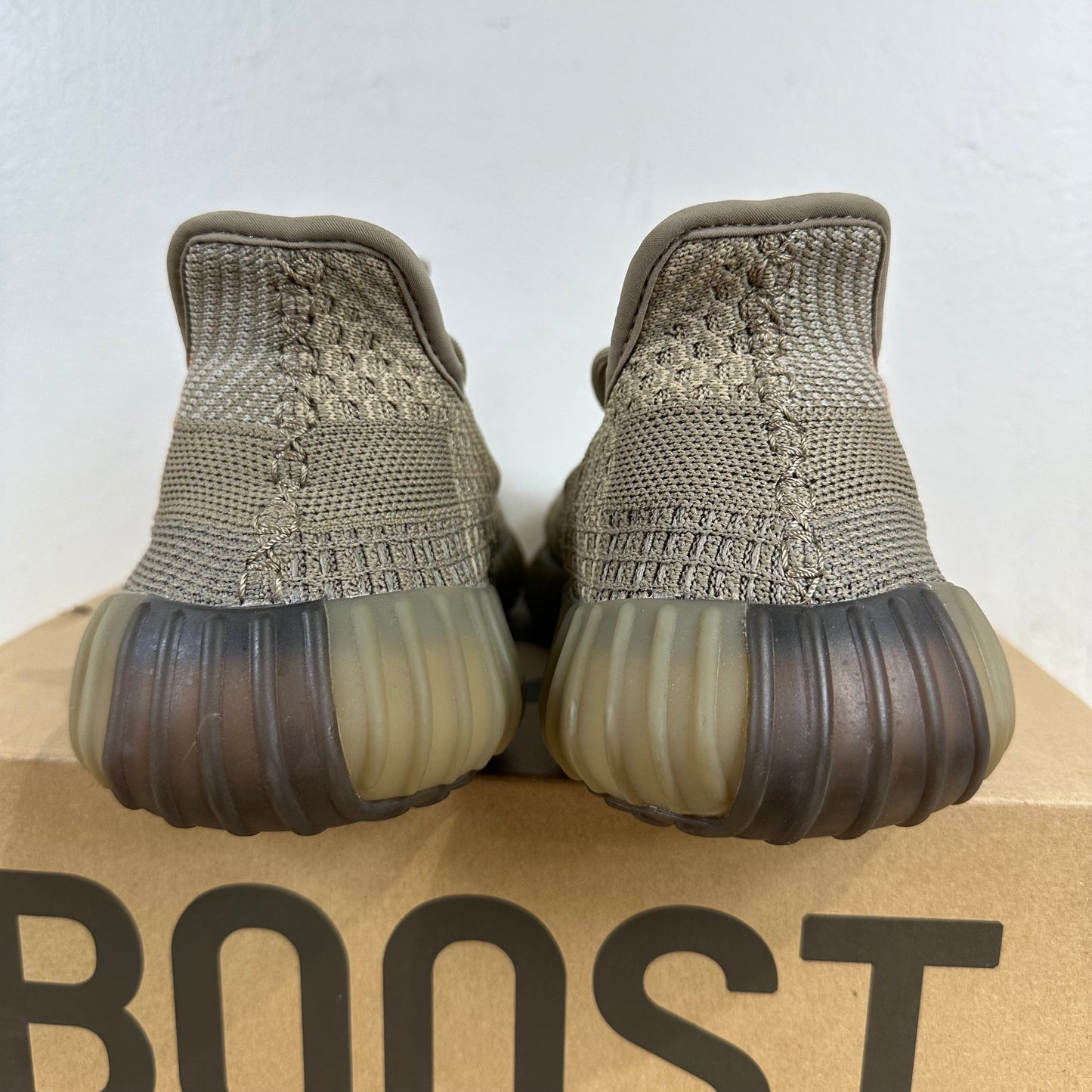 Yeezy Boost 350 V2 Sand Taupe Sz 10