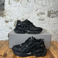 Balenciaga Runner Triple Black Sneaker Sz 6.5 (39)
