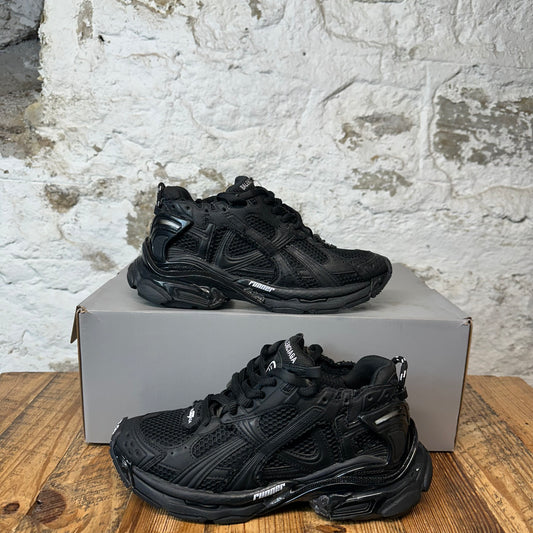 Balenciaga Runner Triple Black Sneaker Sz 6.5 (39)
