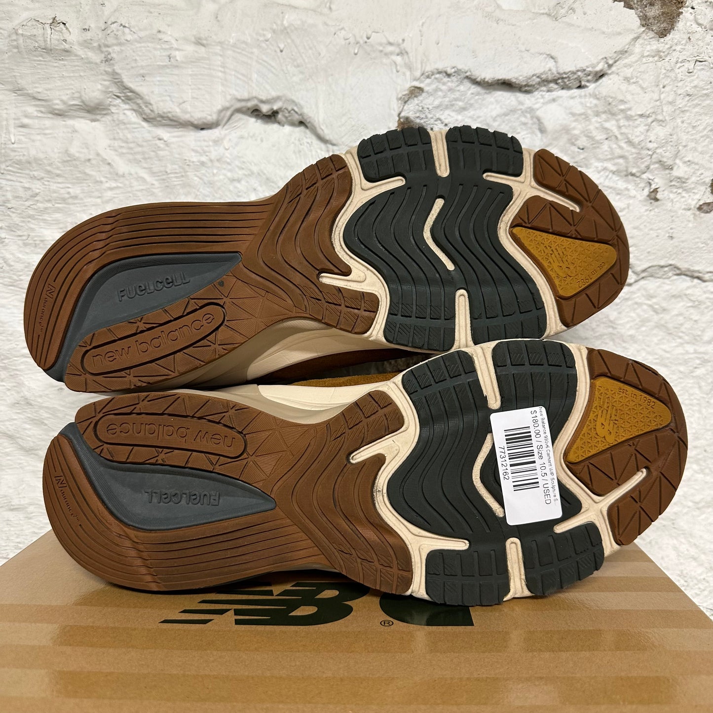 New Balance 990v6 Carhartt WIP Sculpture Center Sz 10.5
