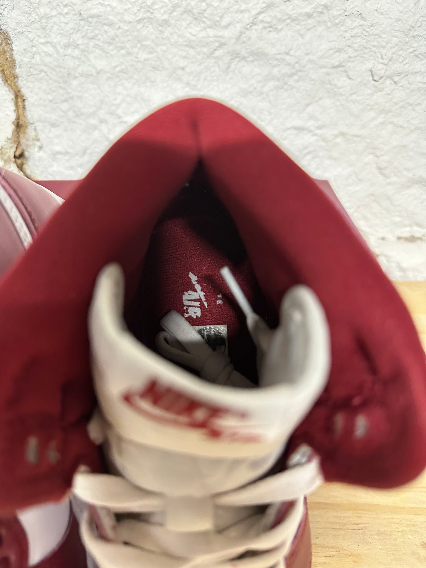 Air Jordan 1 High Artisanal Team Red Sz 7Y