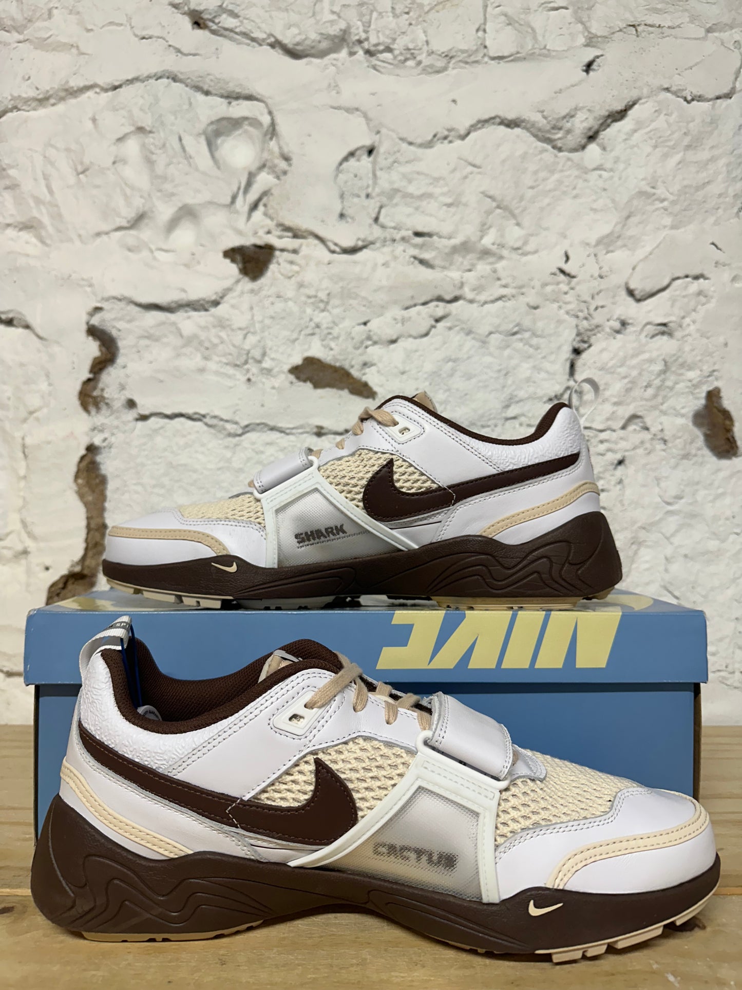Nike Field Jaxx Travis Scott Light Chocolate Sz 14