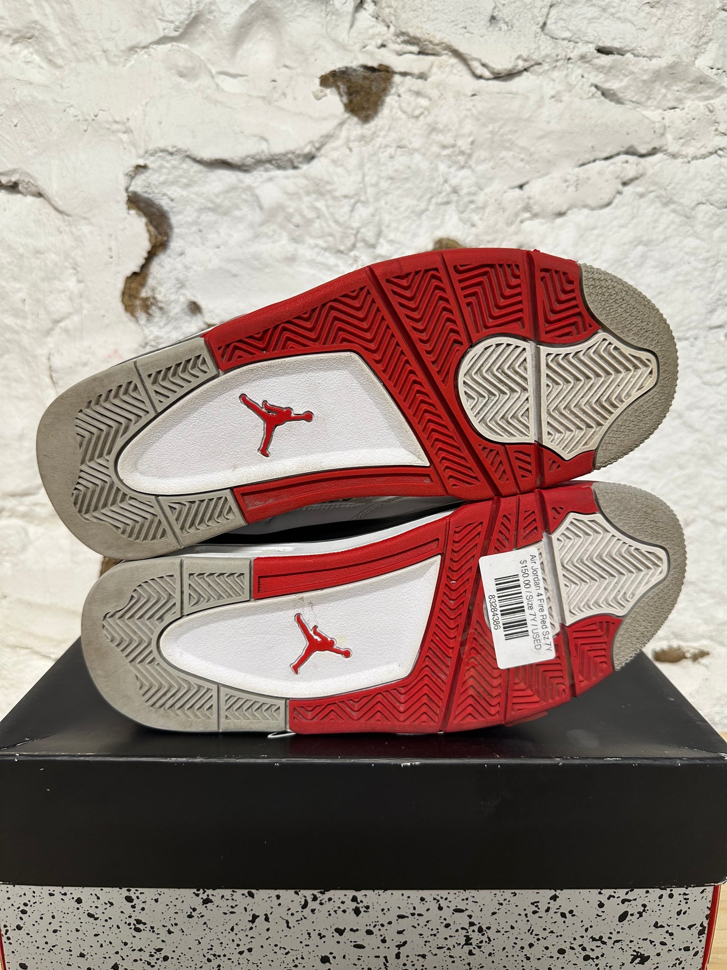 Air Jordan 4 Fire Red Sz 7Y