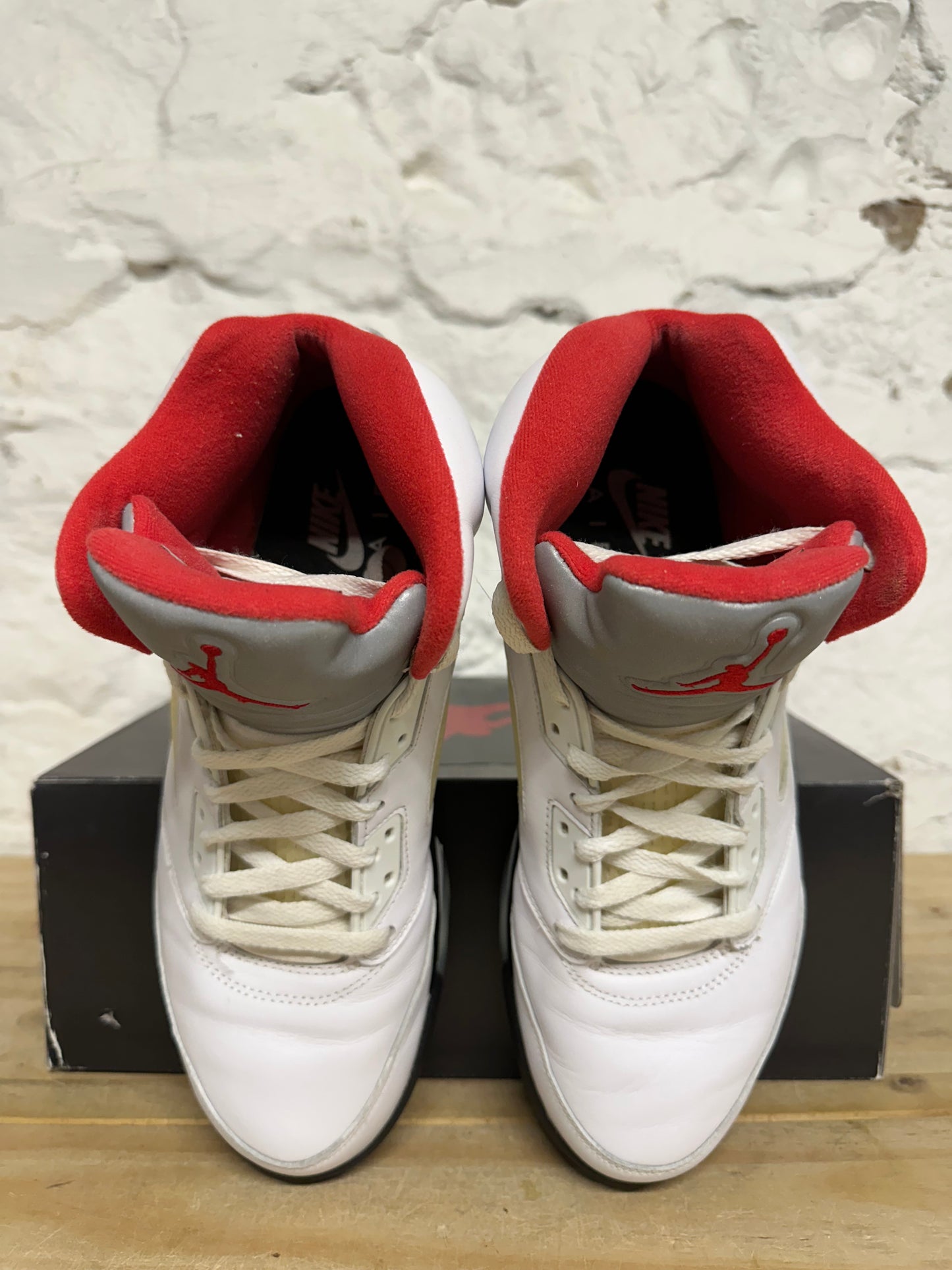 Air Jordan 5 Fire Red Silver Tongue (2020) Sz 10.5