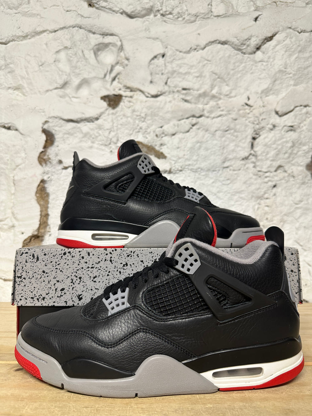 Air Jordan 4 Bred Reimagined Sz 11