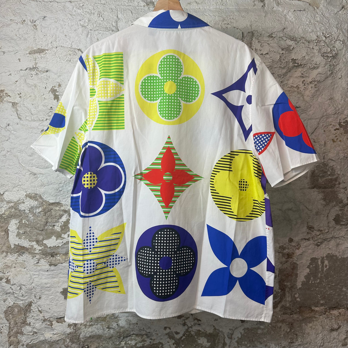 Louis Vuitton Multicolor Floral White Button Up Shirt Sz XL