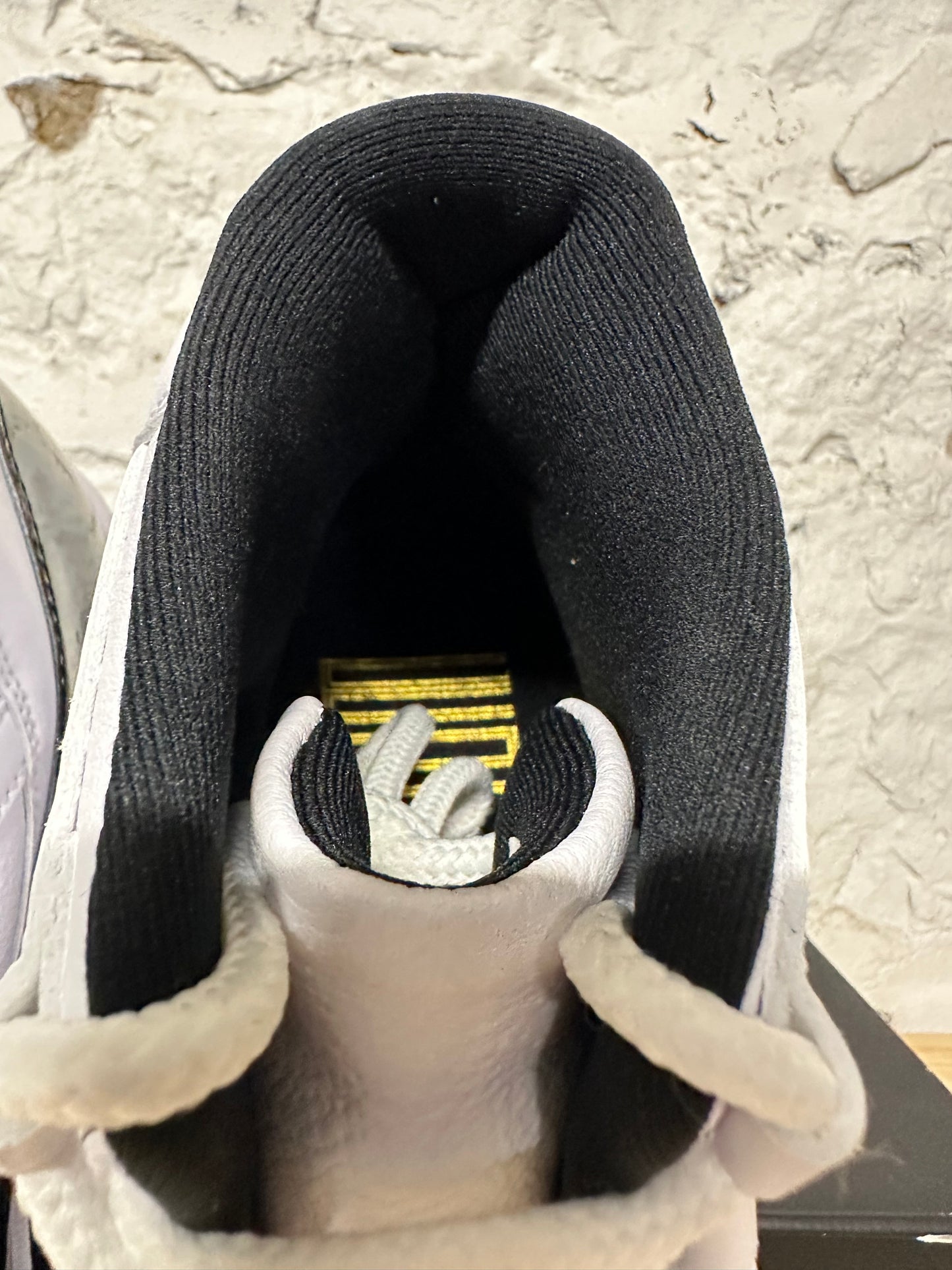Air Jordan 11 Gratitude Sz 11.5 DS