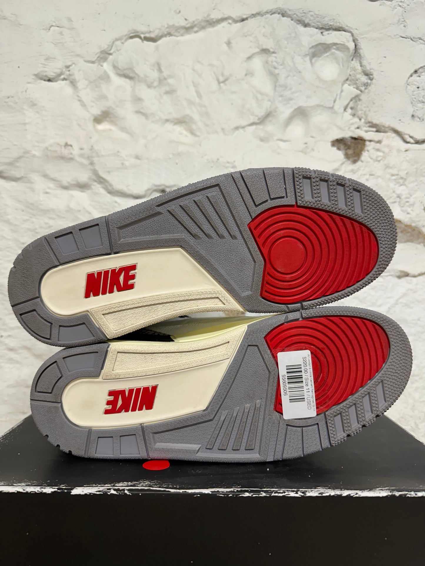Air Jordan 3 White Cement Reimagined Sz 11