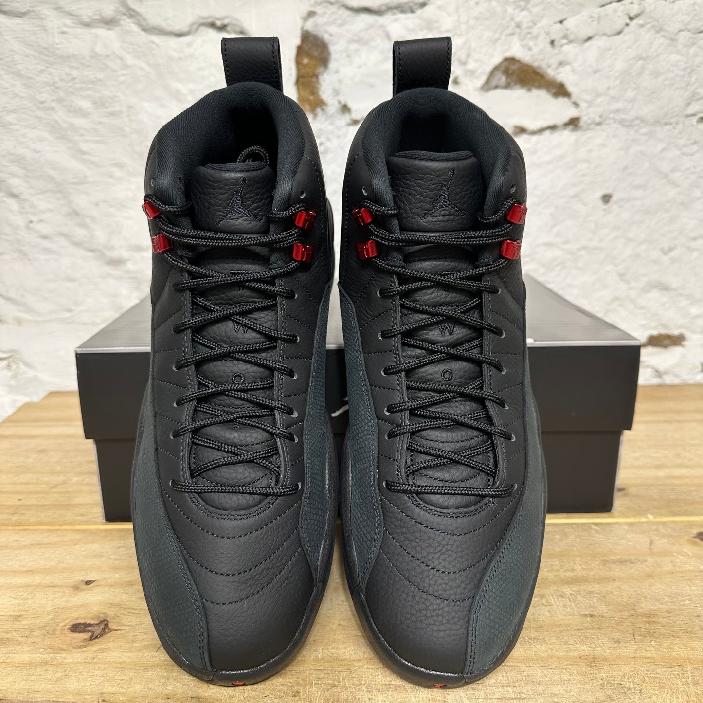 Air Jordan 12 Bloodline Sz 12 DS