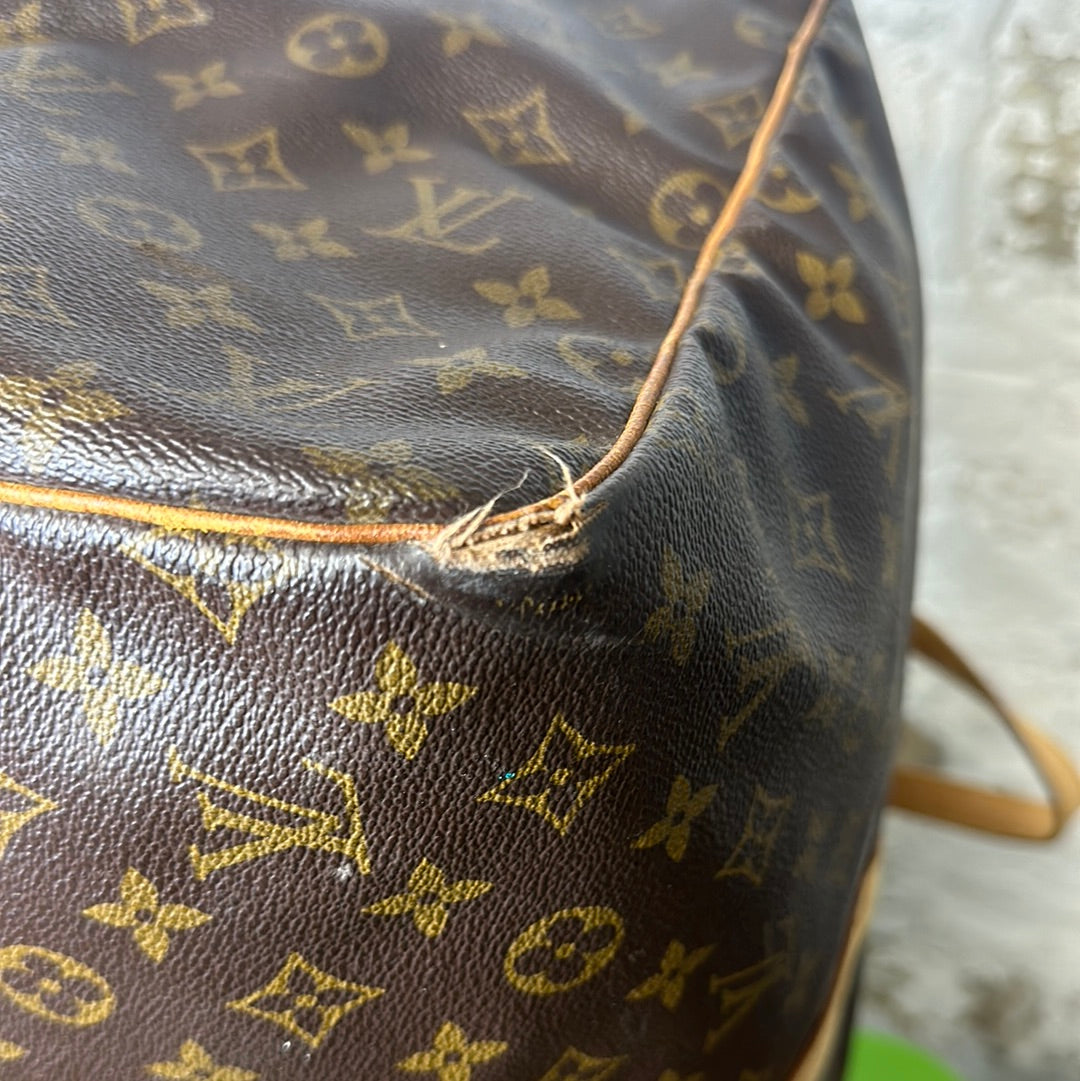 Louis Vuitton Monogram Keepall Sac 55