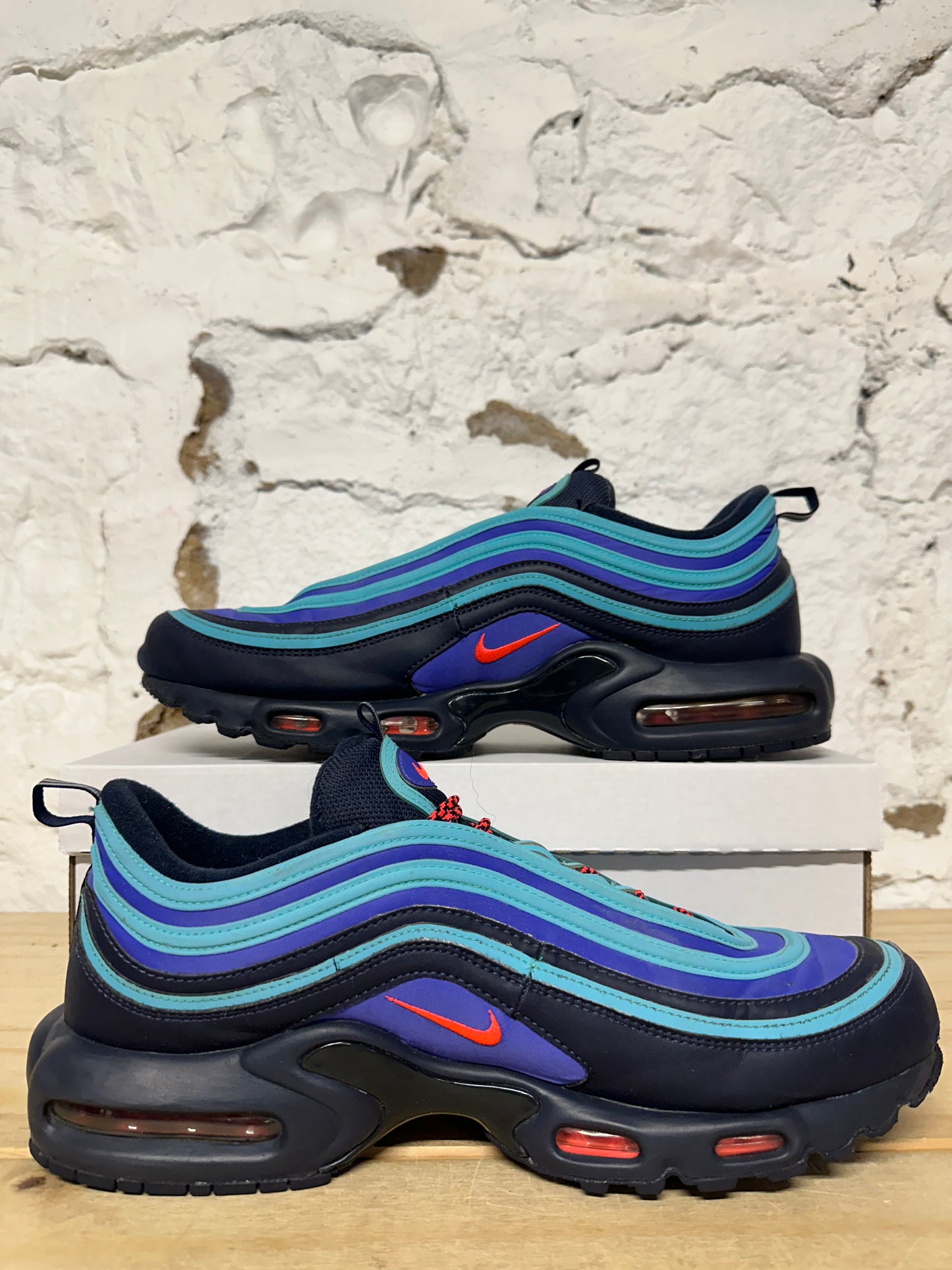 Nike Air Max Plus/97 Discover Your Air Sz 13