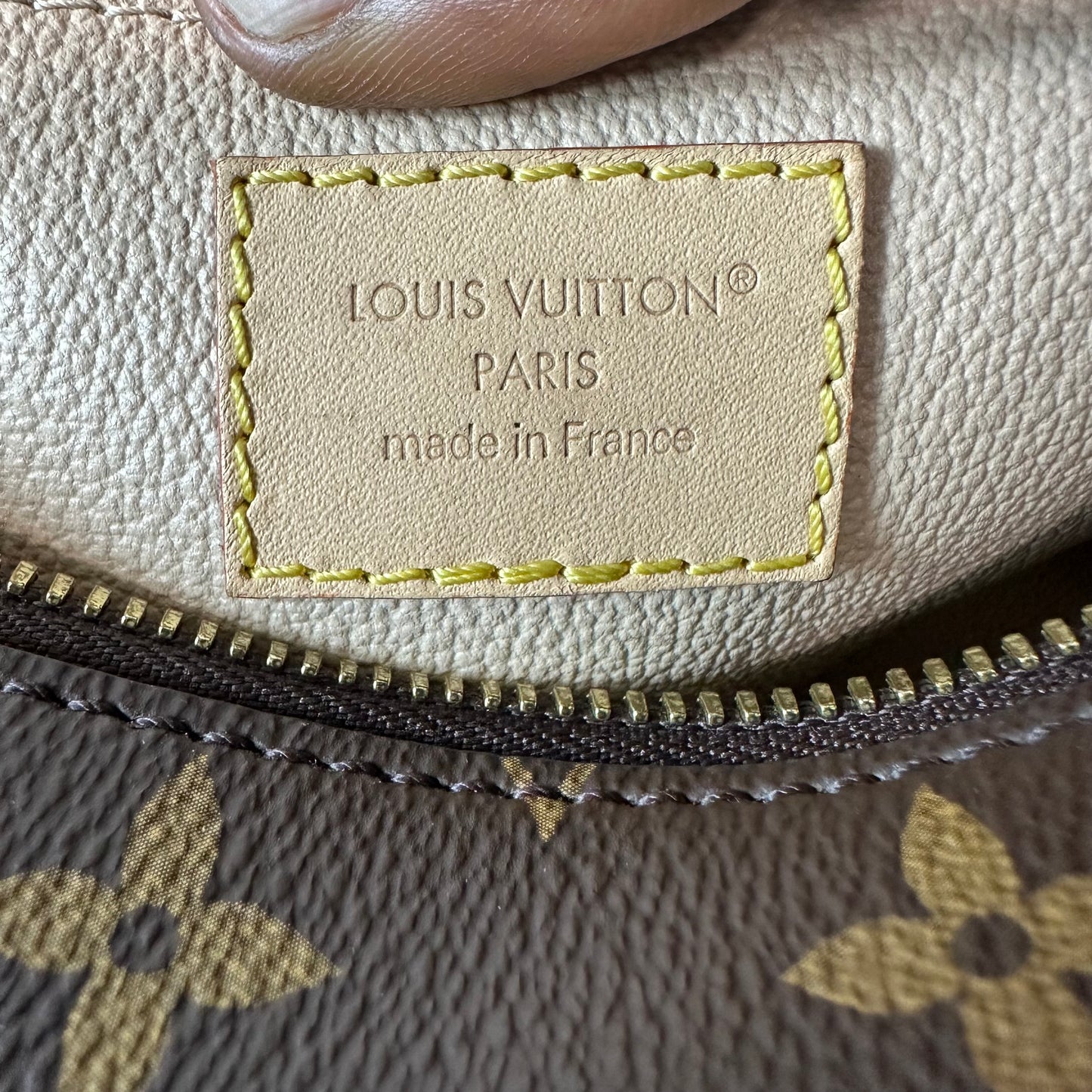 Louis Vuitton Monogram Locker Dopp Kit Toiletry Bag