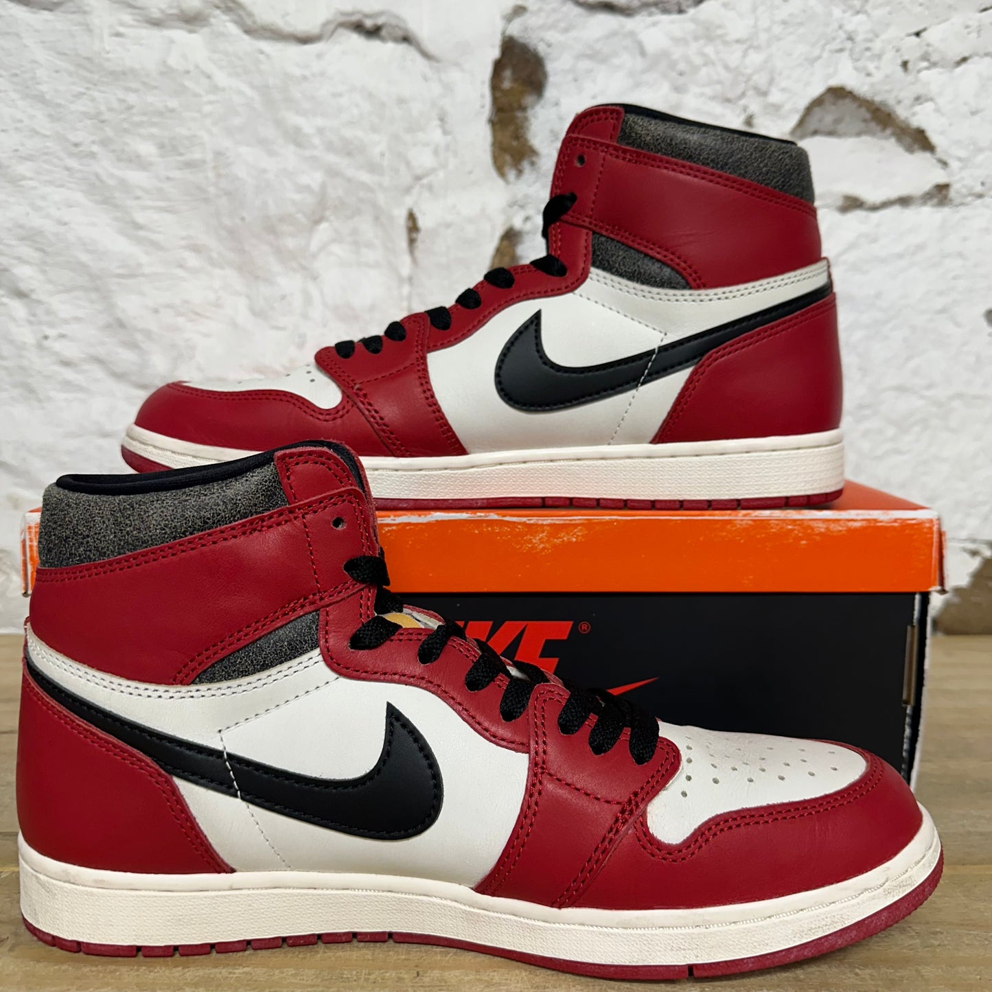 Air Jordan 1 High Chicago Lost and Found Sz 11.5