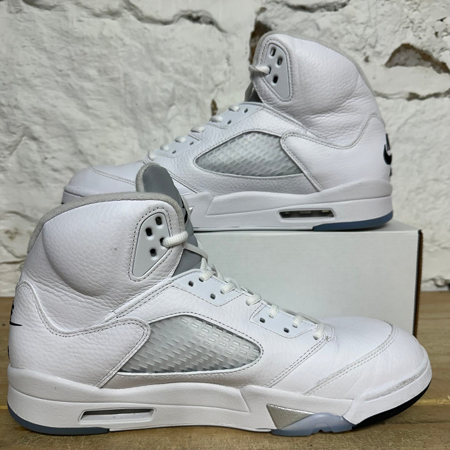 Air Jordan 5 White Metallic (2026) Sz 13