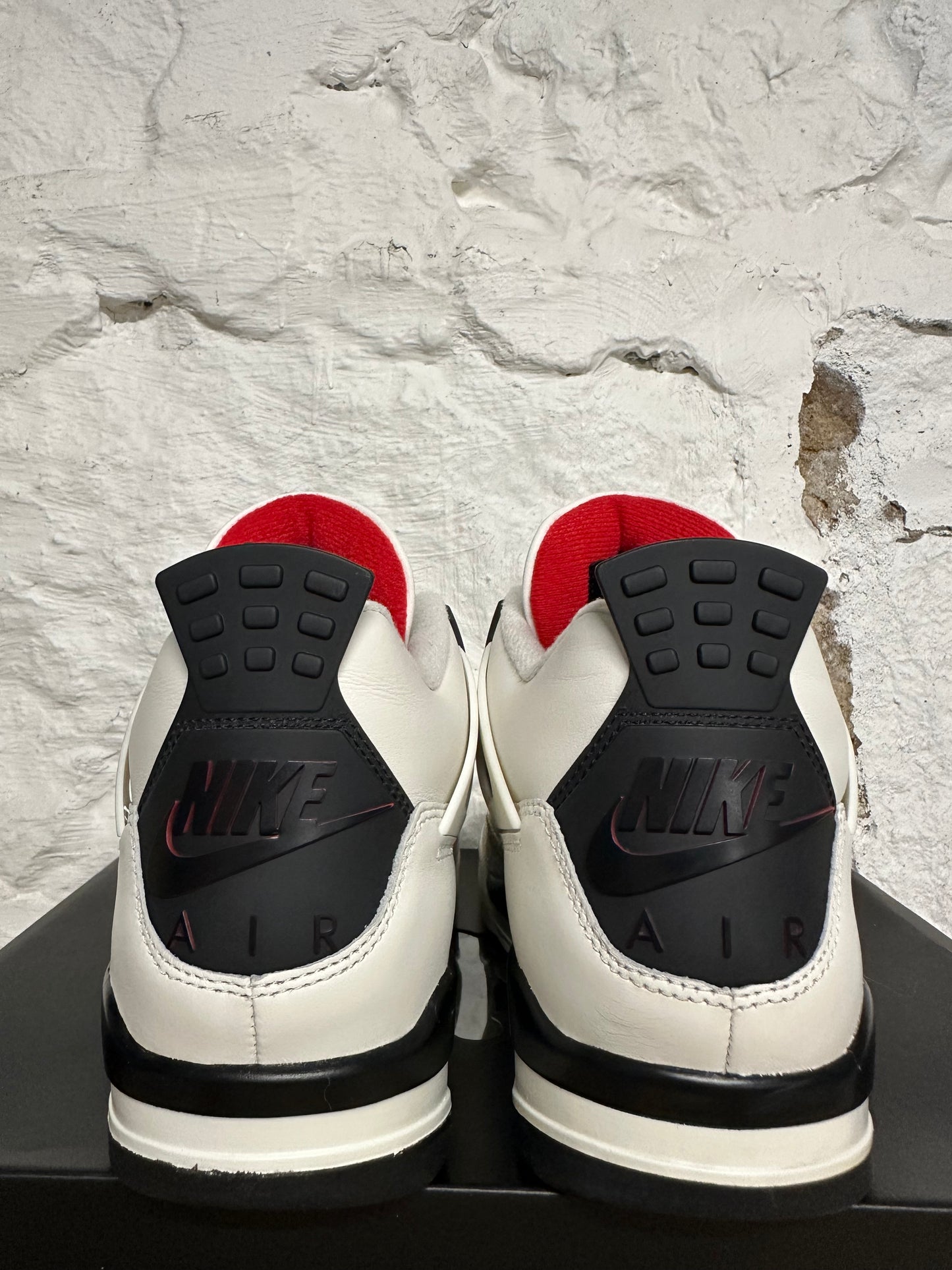 Air Jordan 4 Flight Club Sz 9.5